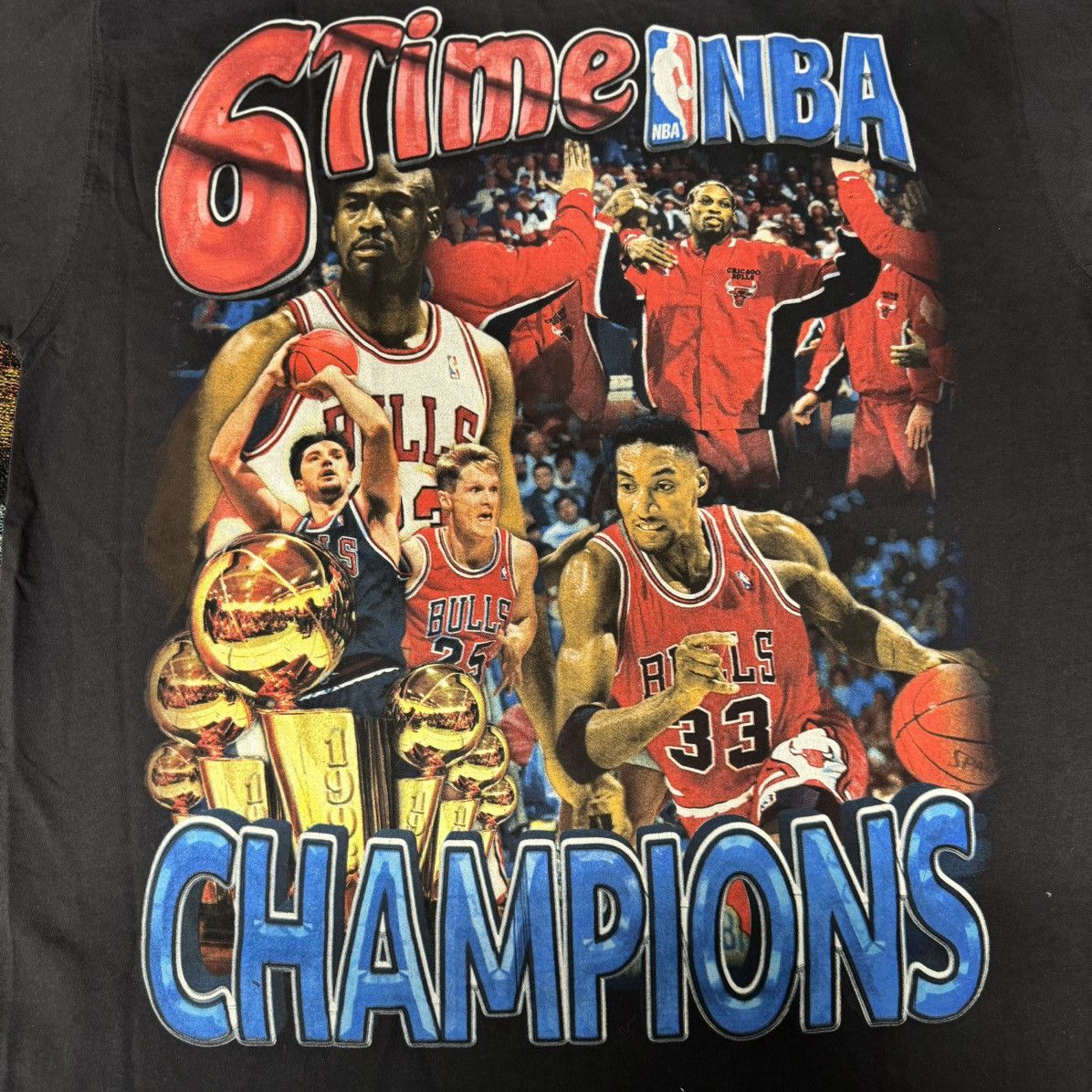 Marino Morwood MARINO MORWOOD CHICAGO BULLS CHAMPIONSHIP TEE BLACK Size US L / EU 52-54 / 3 - 4 Thumbnail