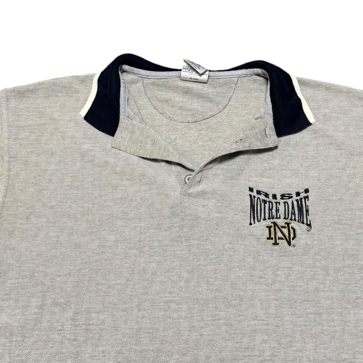 Vintage Vintage 90s Midwest Embroidery Notre Dame Stained Shirt L Size US L / EU 52-54 / 3 - 2 Thumbnail