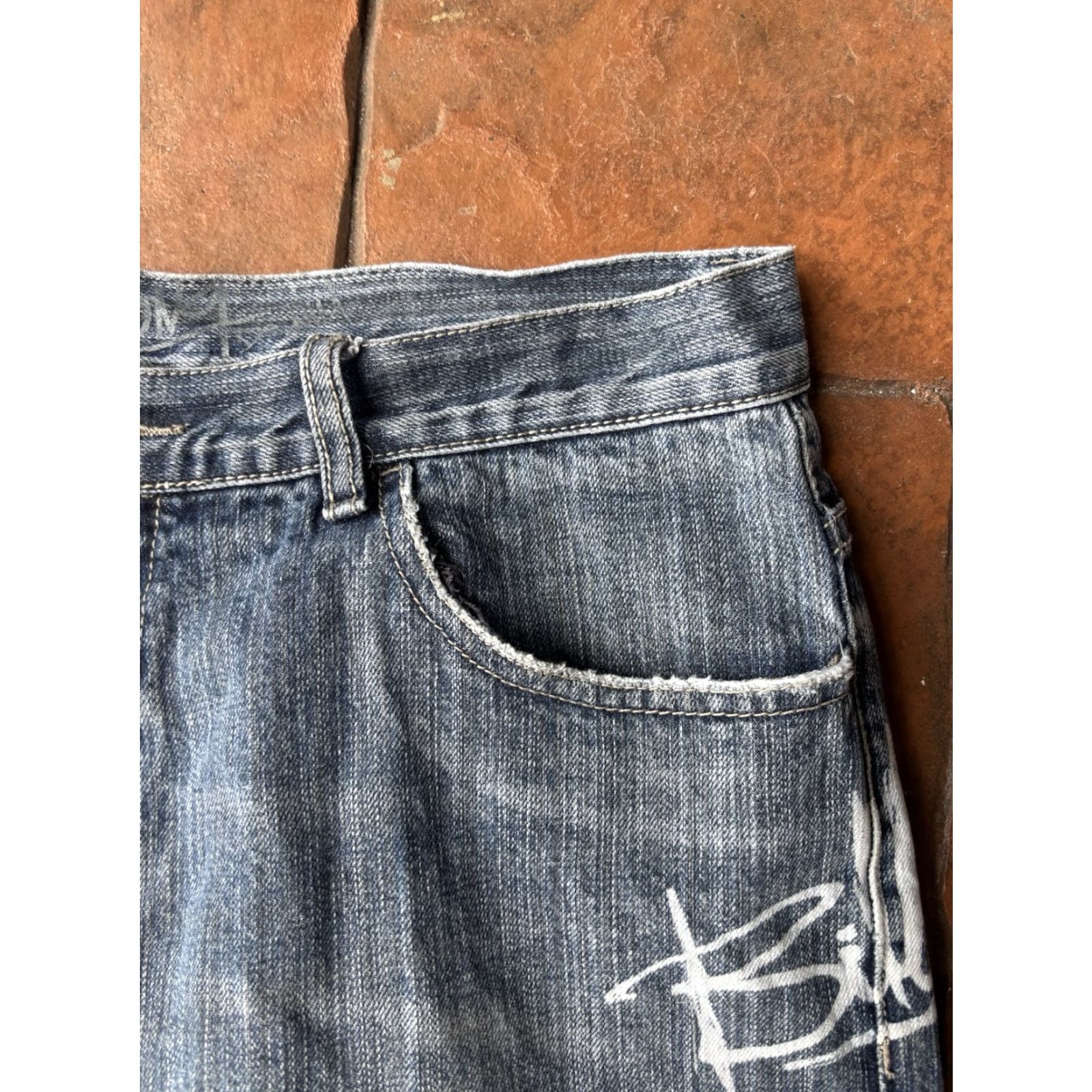 Billabong VINTAGE Billabong Jeans 32x30.5 Denim Men 90s Skater Grunge Streetwear Y2K Surfer Punk Blue 5-Pocket Belt Loops Relaxed Straight Men Size US 32 / EU 48 - 5 Thumbnail