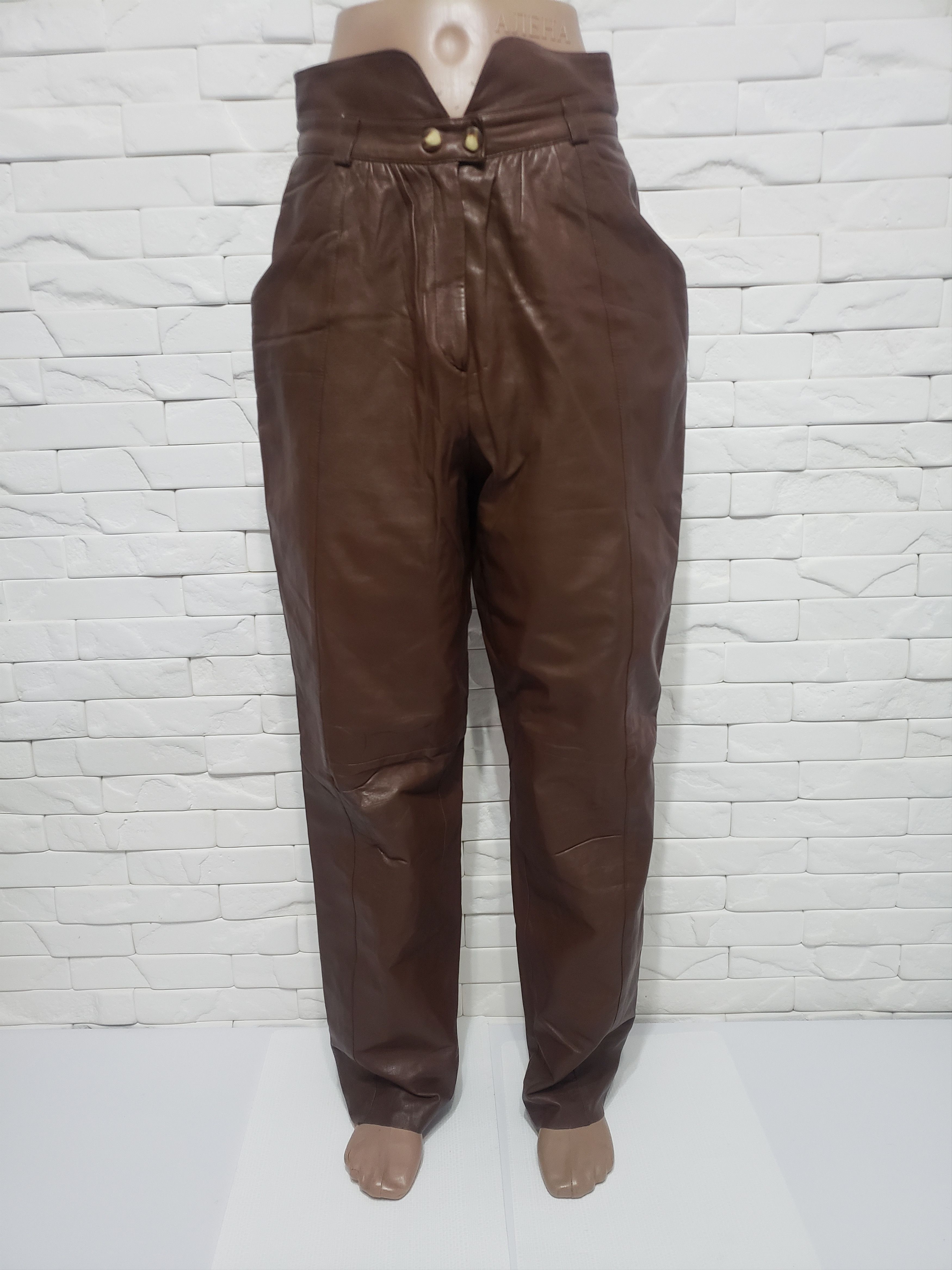 Genuine Leather Women's genuine leather pants. Size 28" / US 6 / IT 42 - 1 Thumbnail