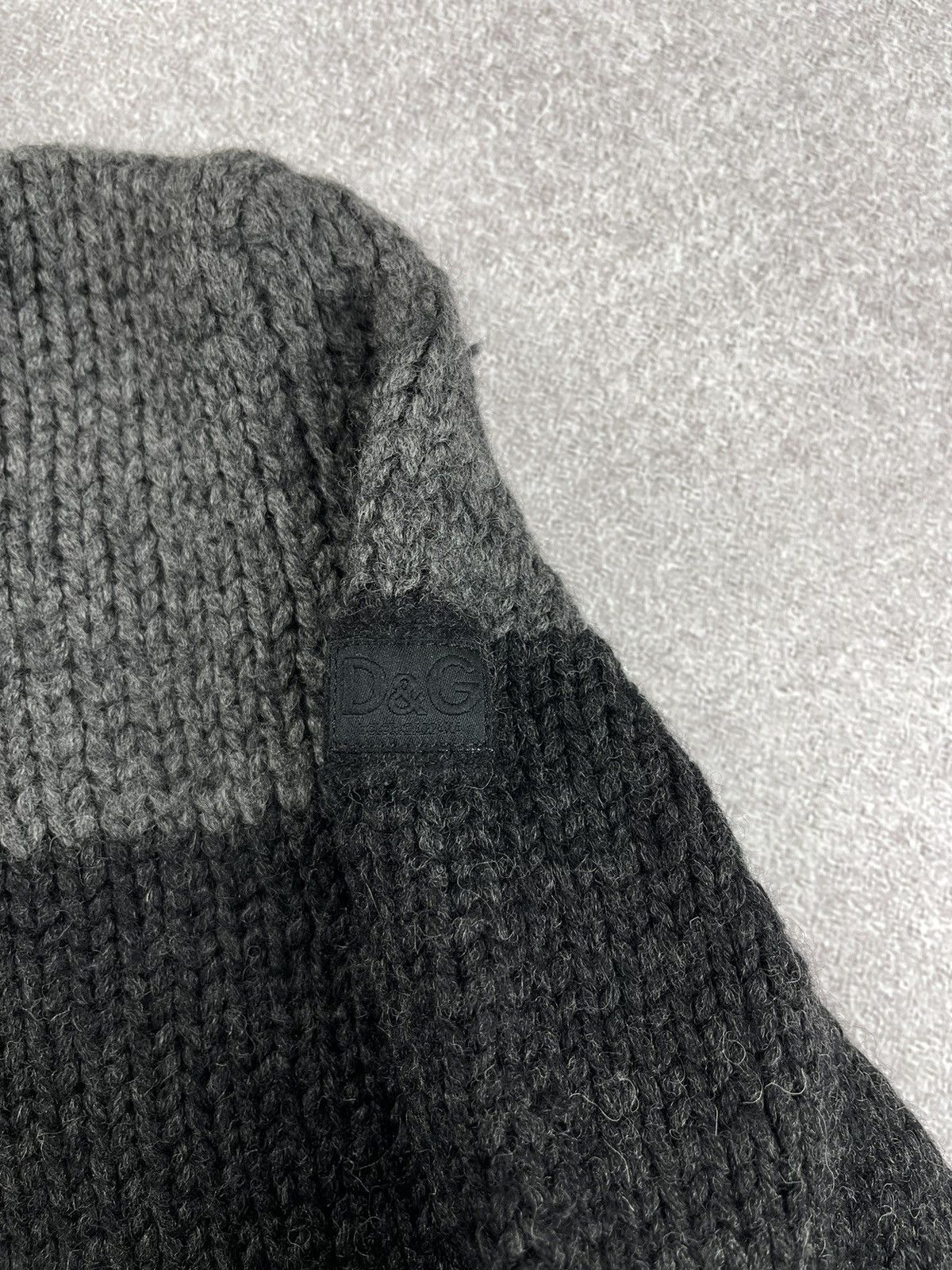 Dolce & Gabbana × Vintage Vintage Dolce & Gabbana Wool Knit Sweater Turtleneck Women’s Size L / US 10 / IT 46 - 6 Thumbnail