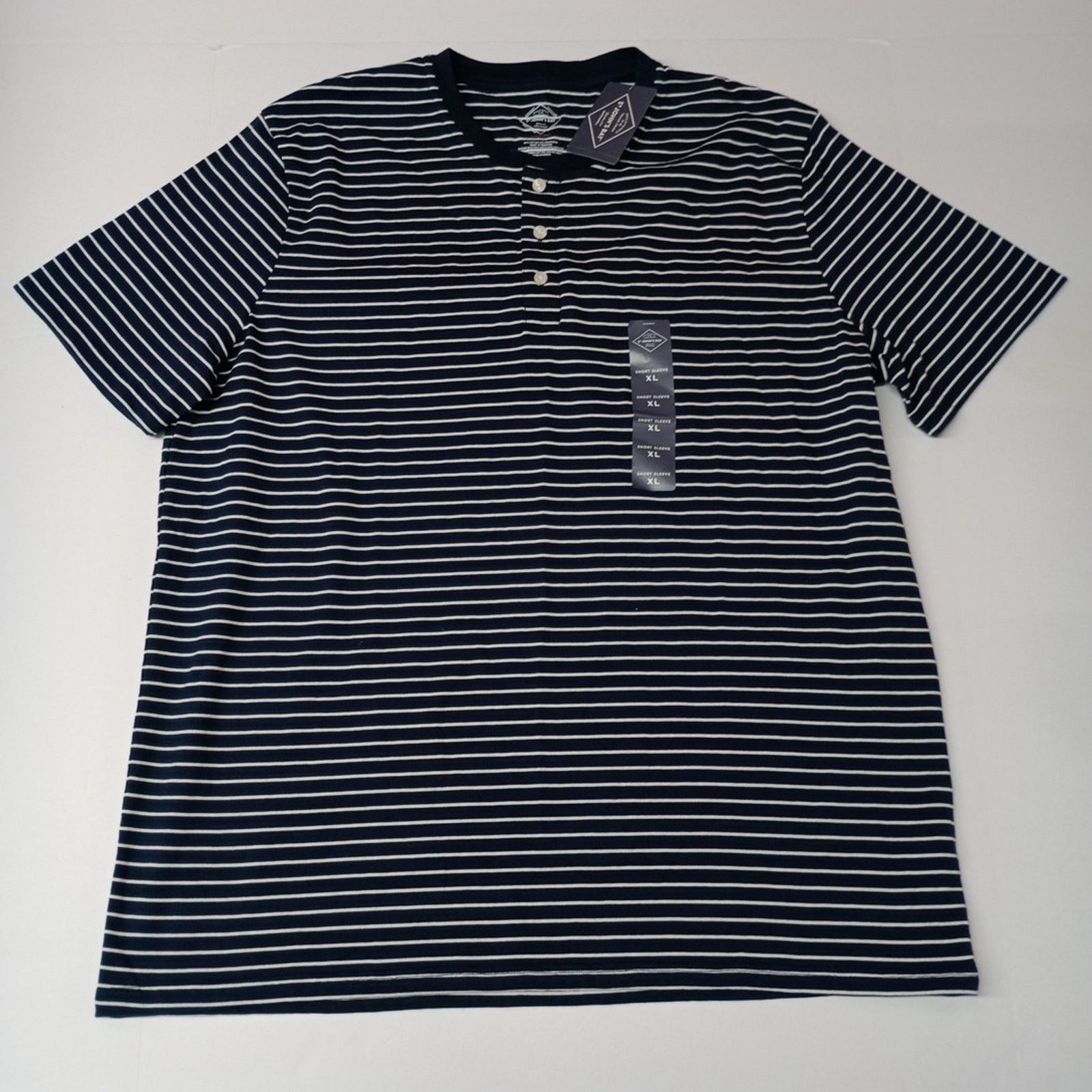 St. Johns Bay St. John’s Bay Henley Shirt Men's Size XL Blue White Striped Size US XL / EU 56 / 4 - 1 Thumbnail