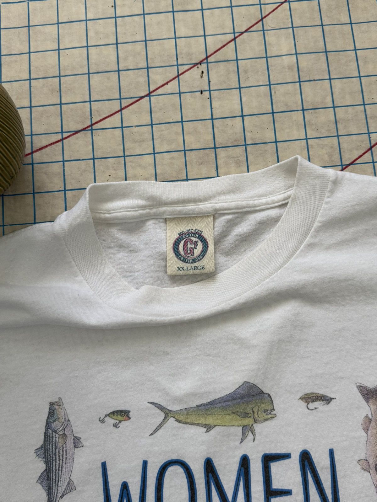 Vintage Vintage Women Want Me Fish Fear Me Humor Graphic Tee XXL Size US XXL / EU 58 / 5 - 6 Thumbnail