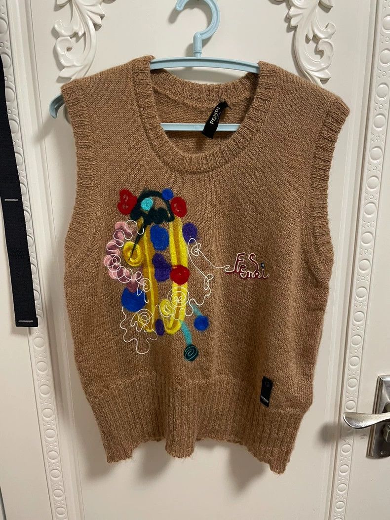 Fendi Fendi Runway Knit Vest Embroidered - dmc Size US M / EU 48-50 / 2 - 1 Thumbnail