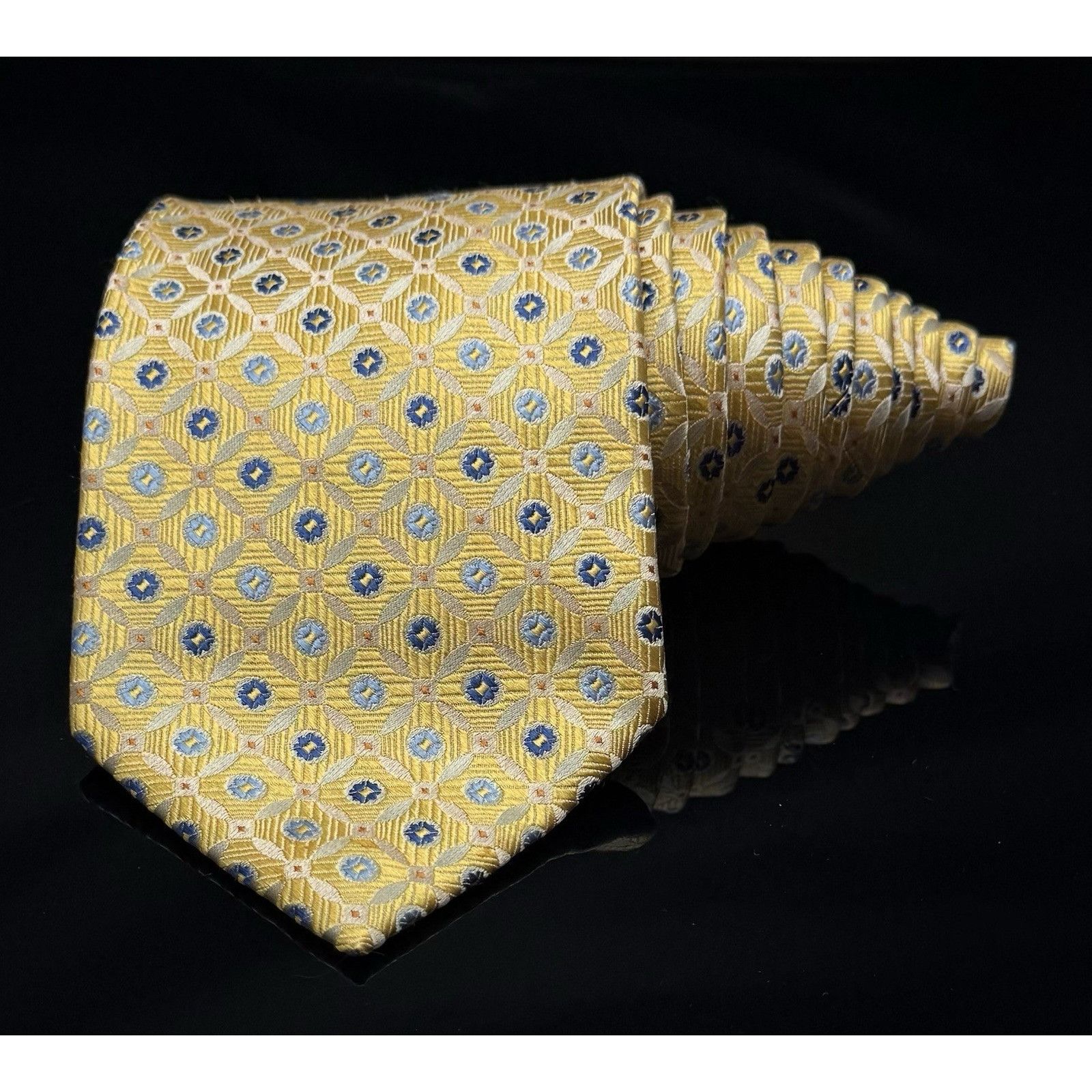 Other Jeffrey Banks Tie Circle Geometric Gold 58.5 Size ONE SIZE - 2 Thumbnail
