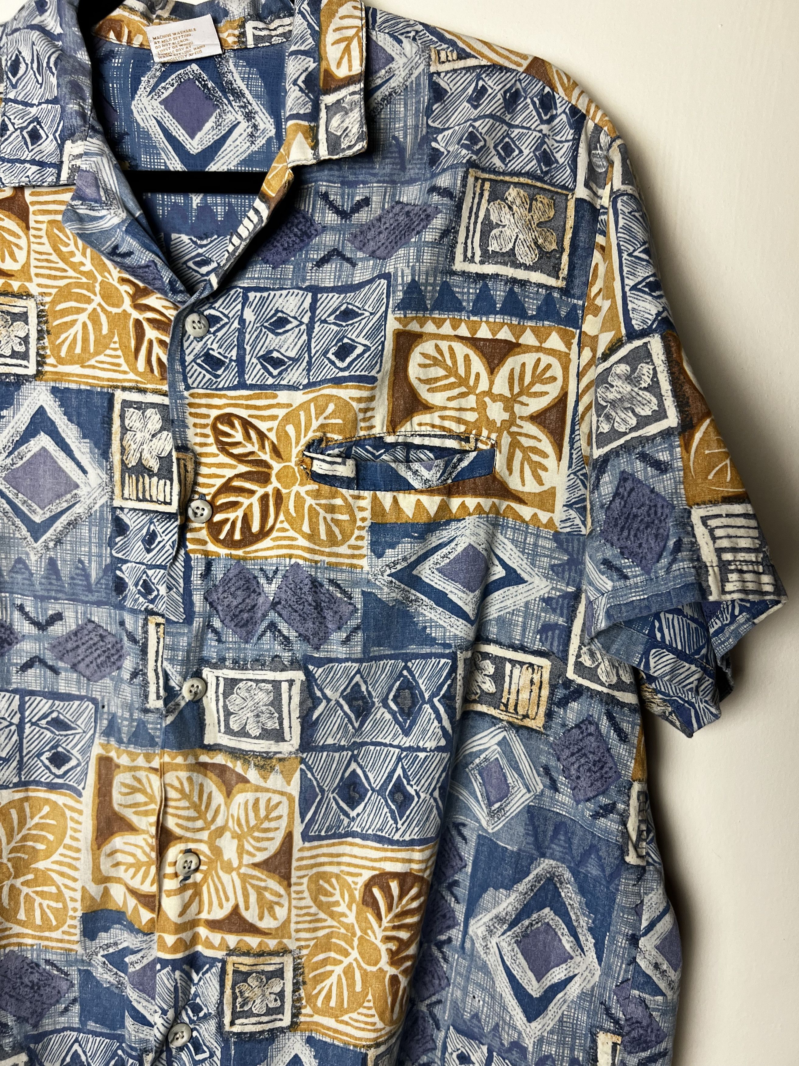 Vintage Vntg 70s Hawaiian Aloha Shirt: Barefoot in Paradise Abstract Size US L / EU 52-54 / 3 - 2 Thumbnail