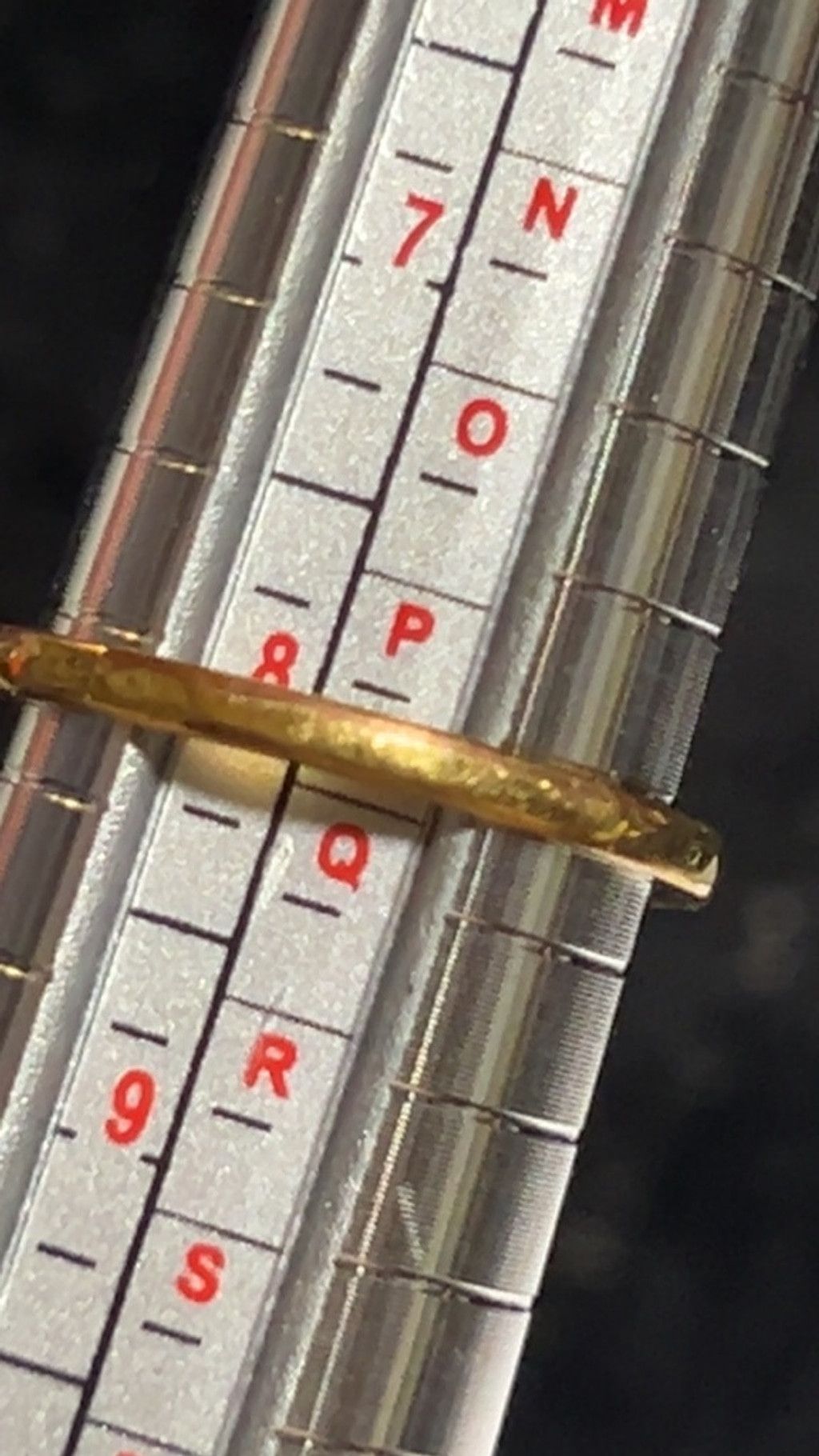 The Unbranded Brand Gold Tone Ring with Clear Stones maybe real not sure Size ONE SIZE - 4 Thumbnail