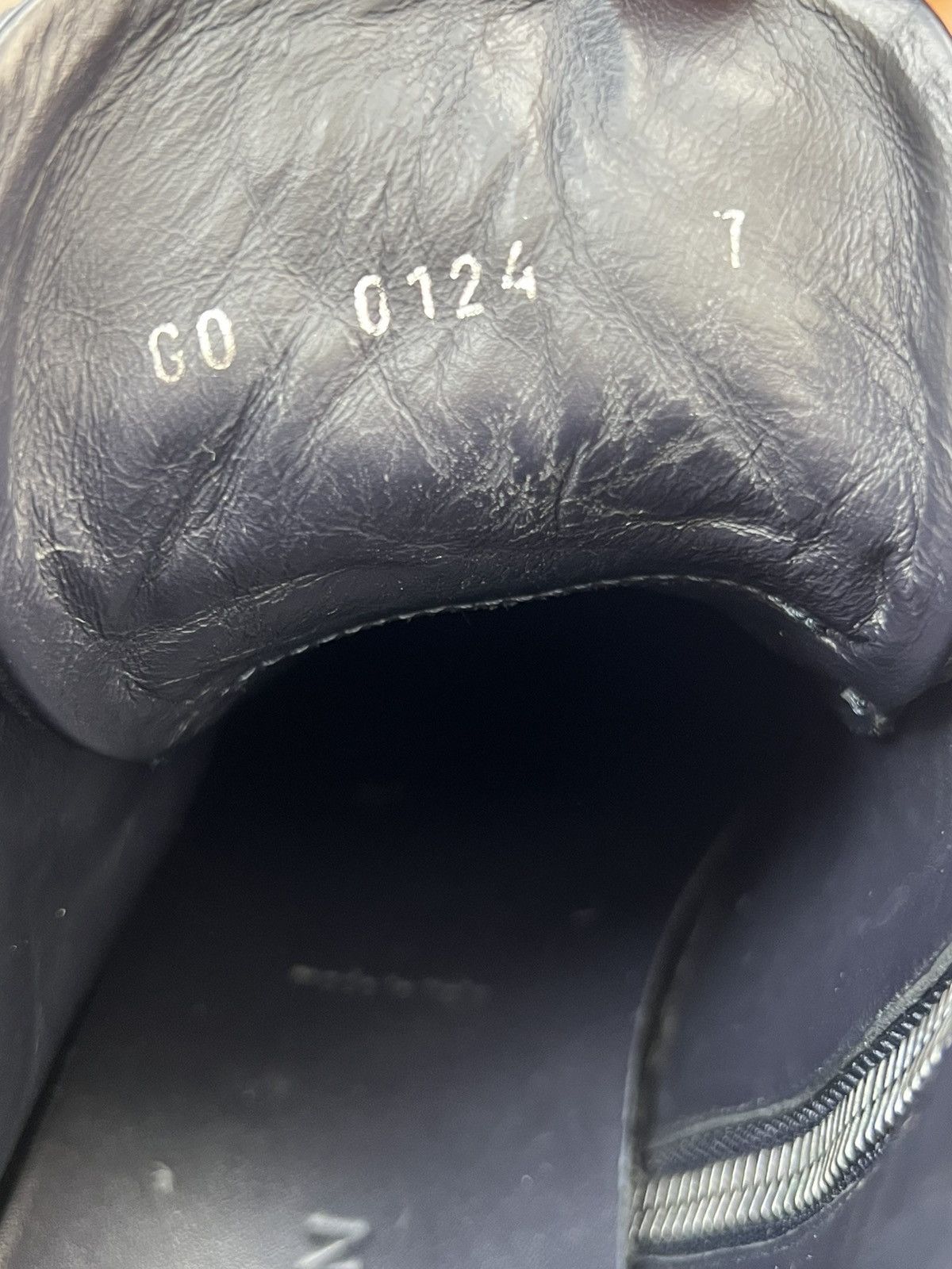 Louis Vuitton Louis Vuitton Peace Sign Monogram High Size 9.5 (UK 7) Men’s Size US 9.5 / EU 42-43 - 8 Thumbnail