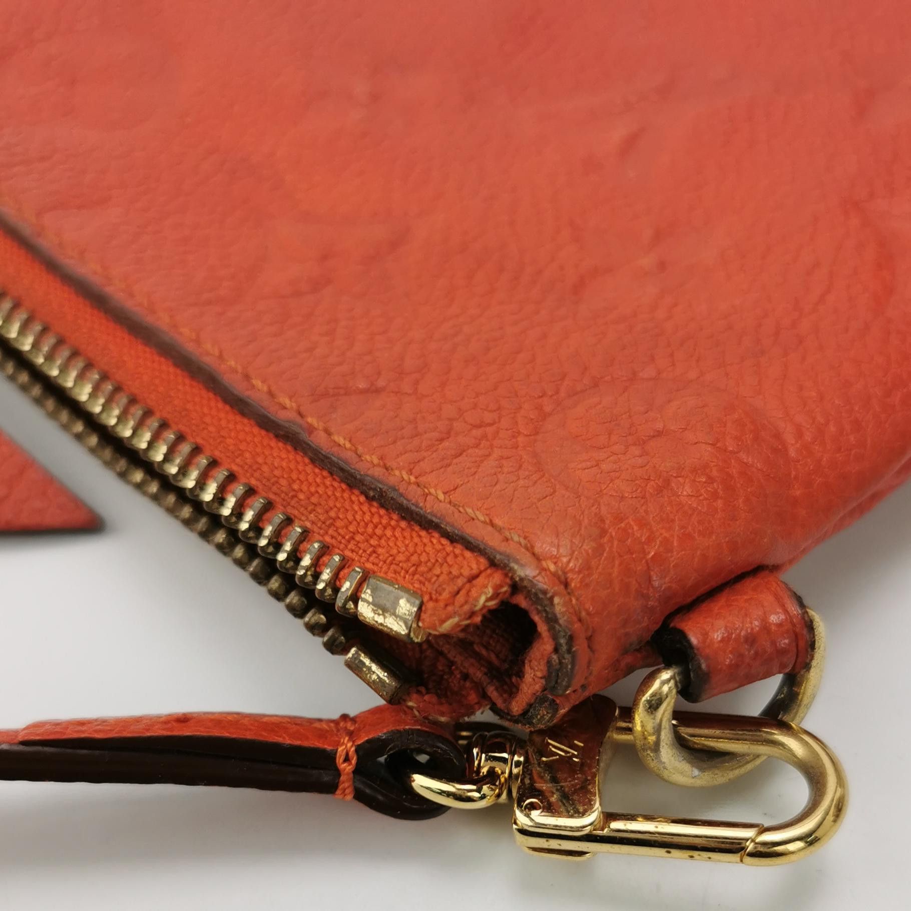 Louis Vuitton Louis Vuitton (LV) Cowhide monogram embossed handbag -y2506 Size ONE SIZE - 7 Thumbnail