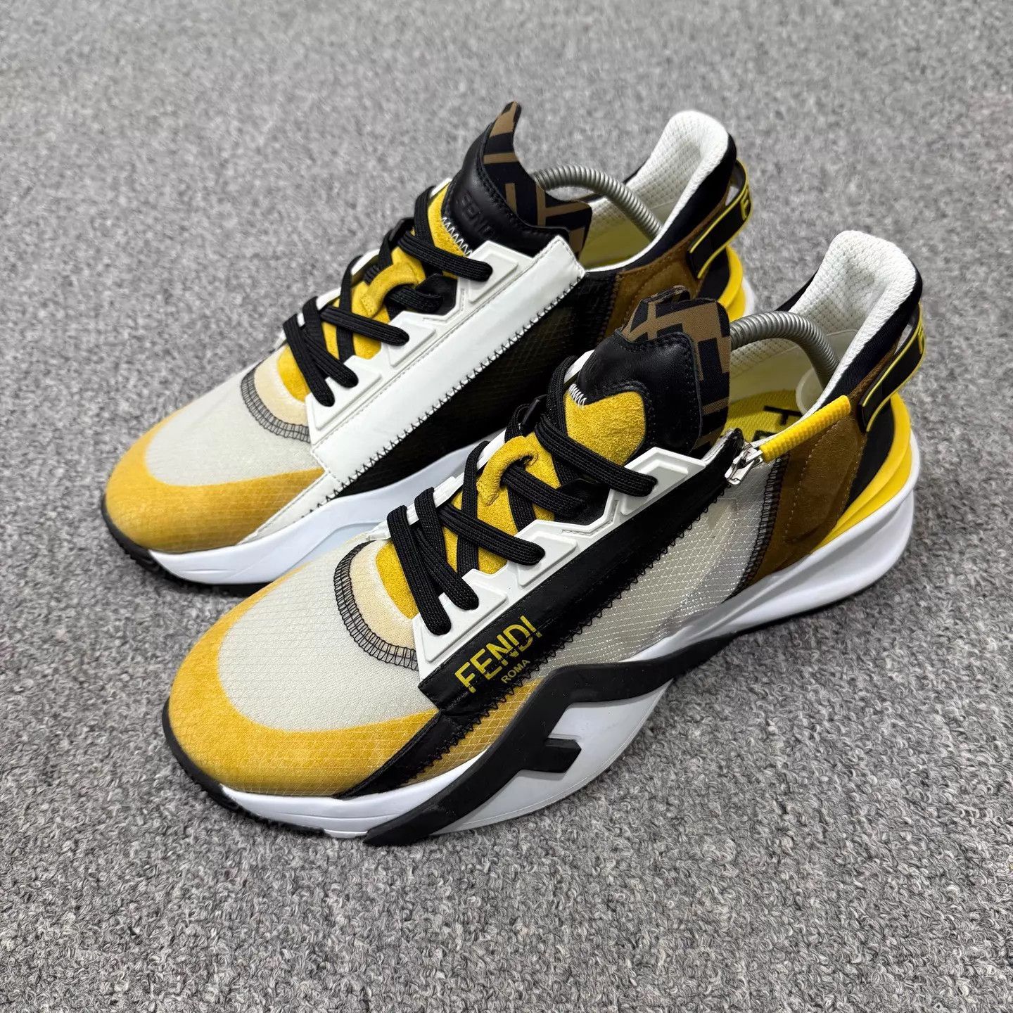 Fendi Fendi Flow black & yellow sneakers 44 Size US 11 / EU 44 - 1 Thumbnail