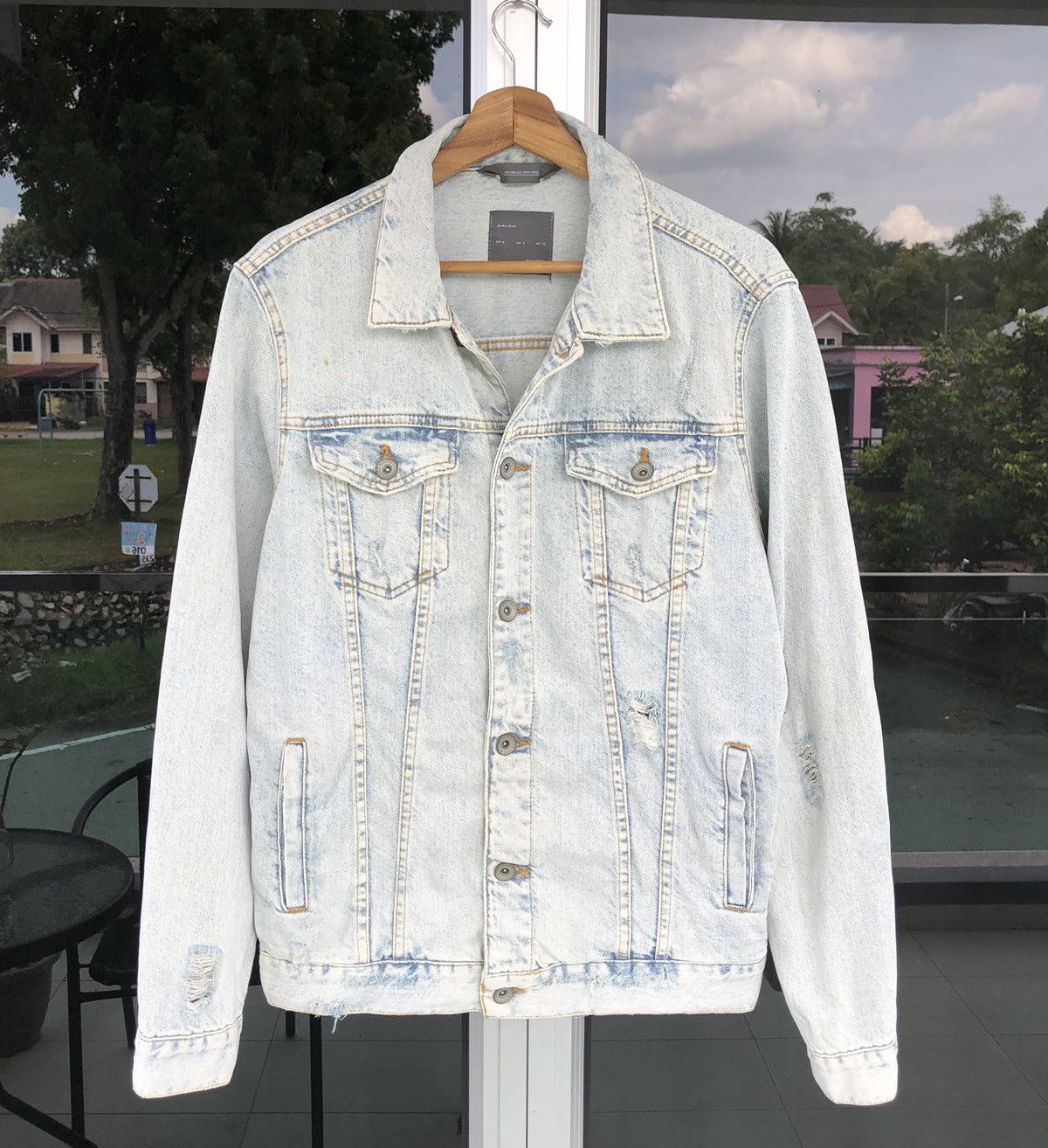 Zara Zara Mens Light Blue Studs Stones Skull Faded Wash Jacket Size US M / EU 48-50 / 2 - 5 Thumbnail
