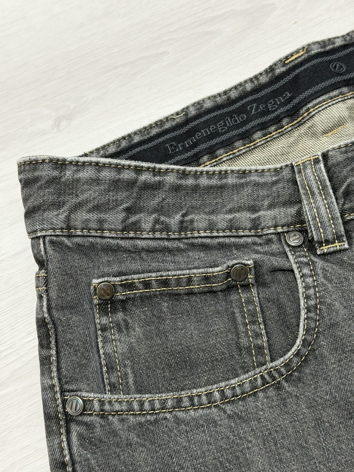 Ermenegildo Zegna Ermenegildo Zegna Straight Leg Jeans Size 36 Made in Italy Size US 36 / EU 52 - 9 Thumbnail