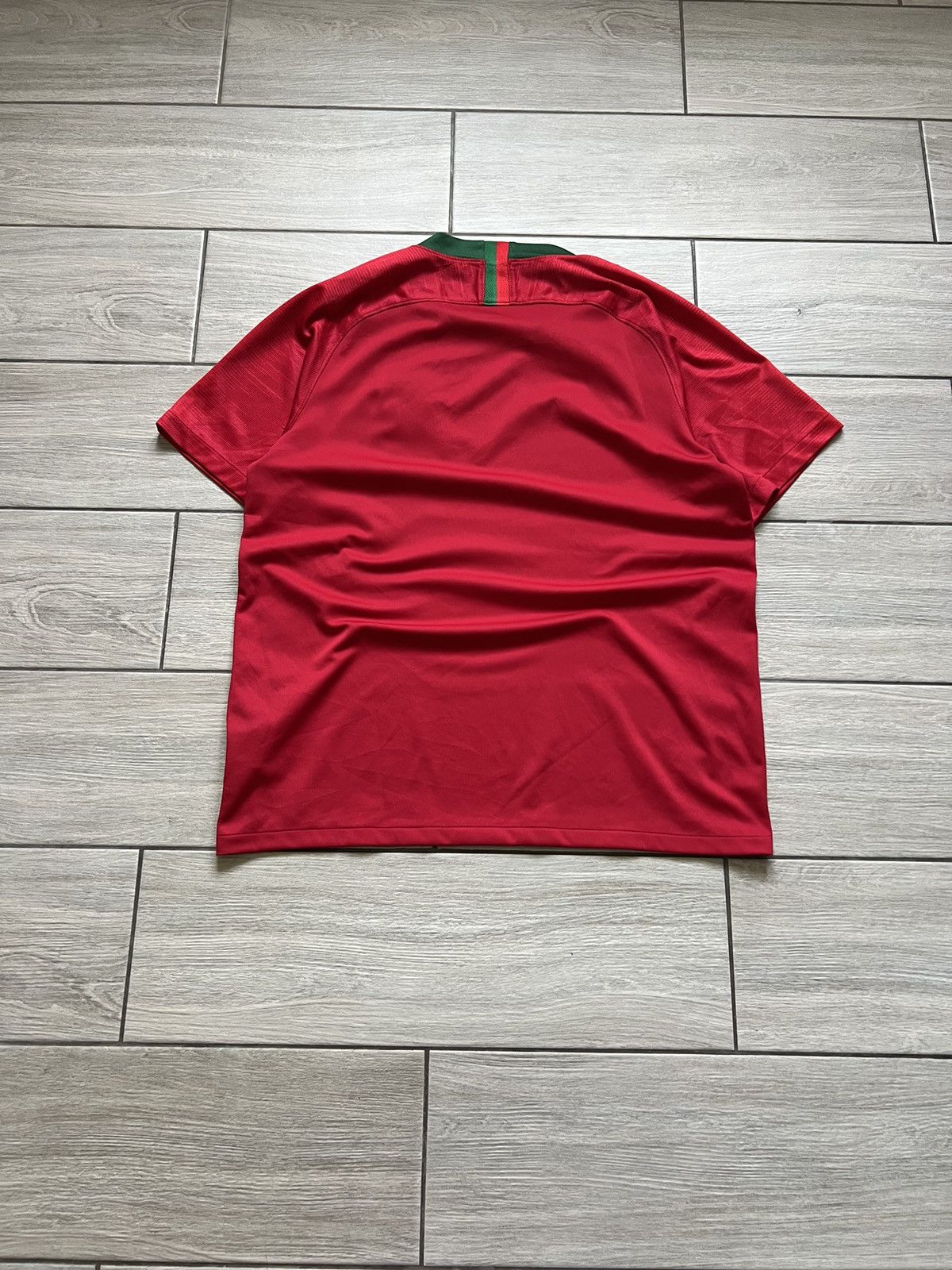Nike × Vintage Portugal Nike 2018/2019 Home Soccer Football Shirt Jersey Size US XL / EU 56 / 4 - 13 Thumbnail