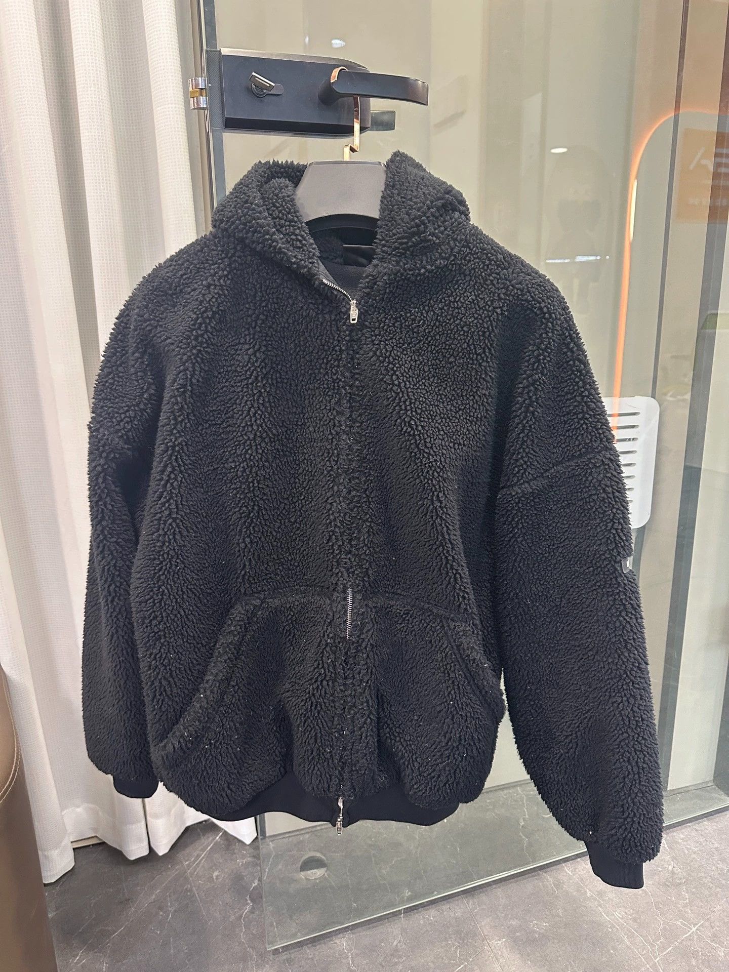 Balenciaga Balenciaga Black Lamb Wool Coat - dmc Size US L / EU 52-54 / 3 - 1 Thumbnail