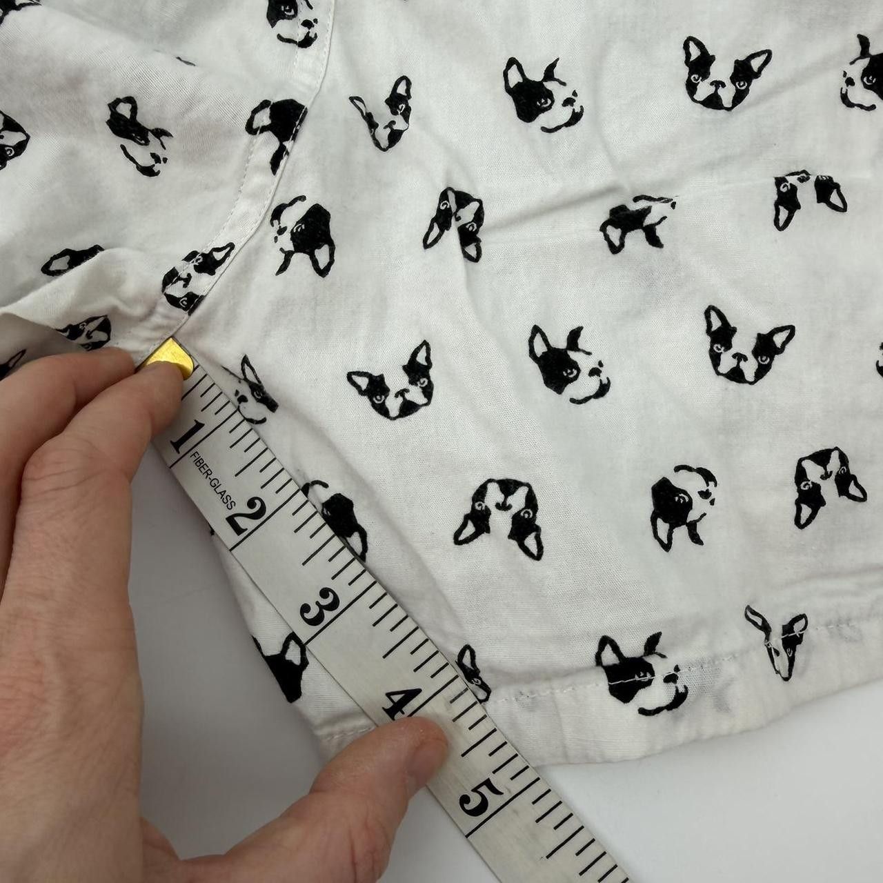 Banana Republic Banana Republic Cotton White Pug Print Shorts Medium Size ONE SIZE - 6 Thumbnail