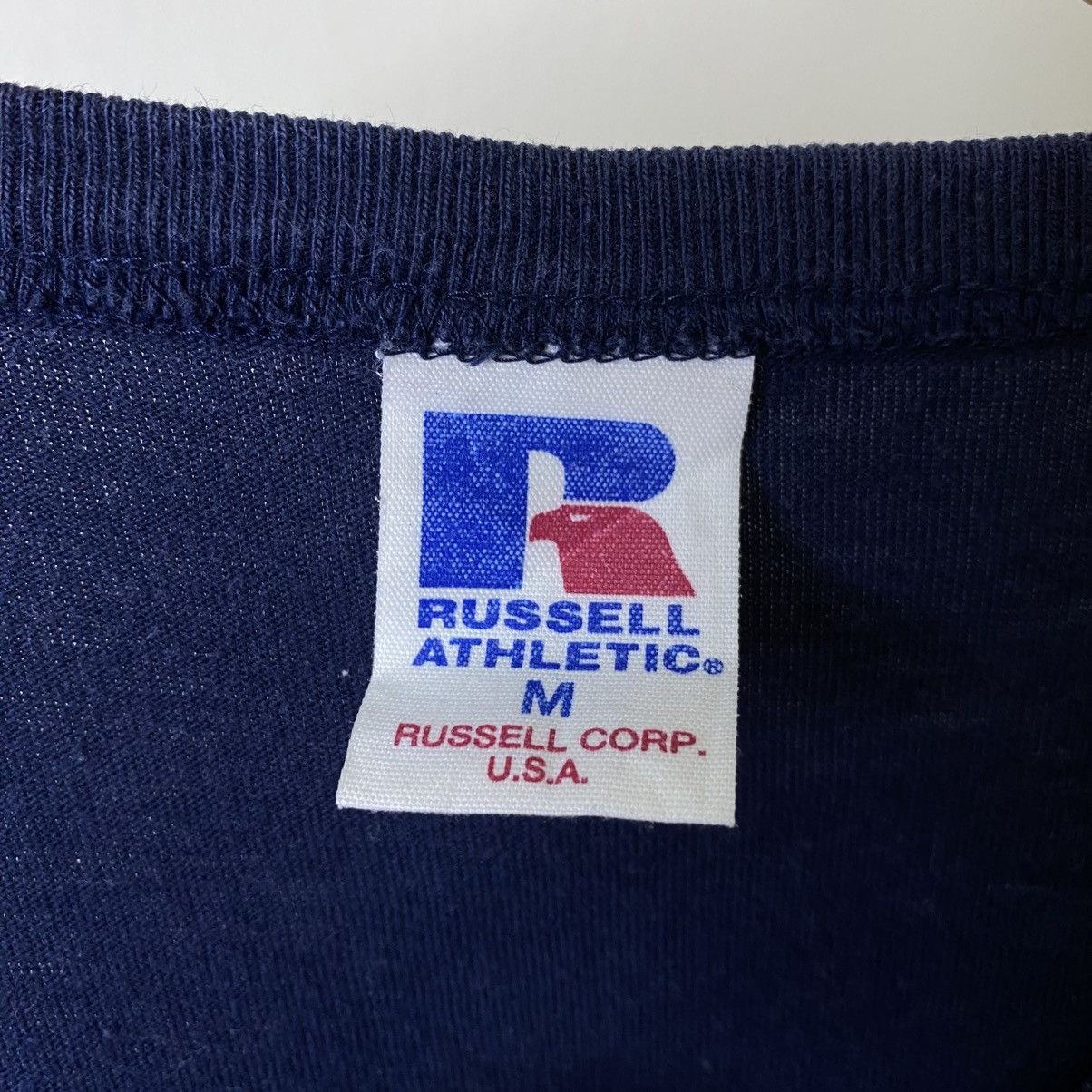 Russell Athletic Vintage 2000s Russell Athletic Baseball T Shirt Size US M / EU 48-50 / 2 - 4 Thumbnail