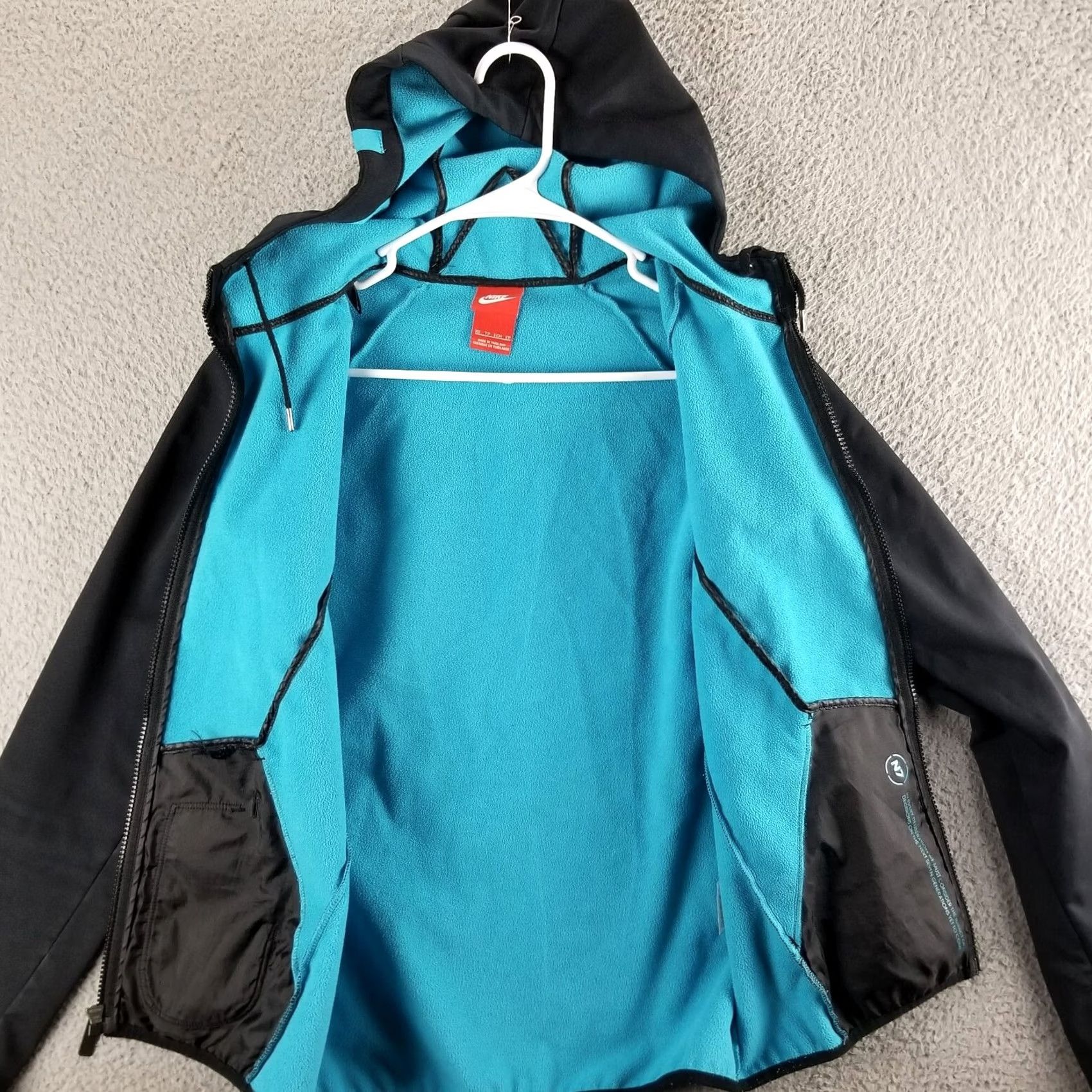 Nike Nike Jacket Women XS Hybrid Reflective Fleece Lined Softshell Black Coat 716205 Size XS / US 0-2 / IT 36-38 - 7 Thumbnail