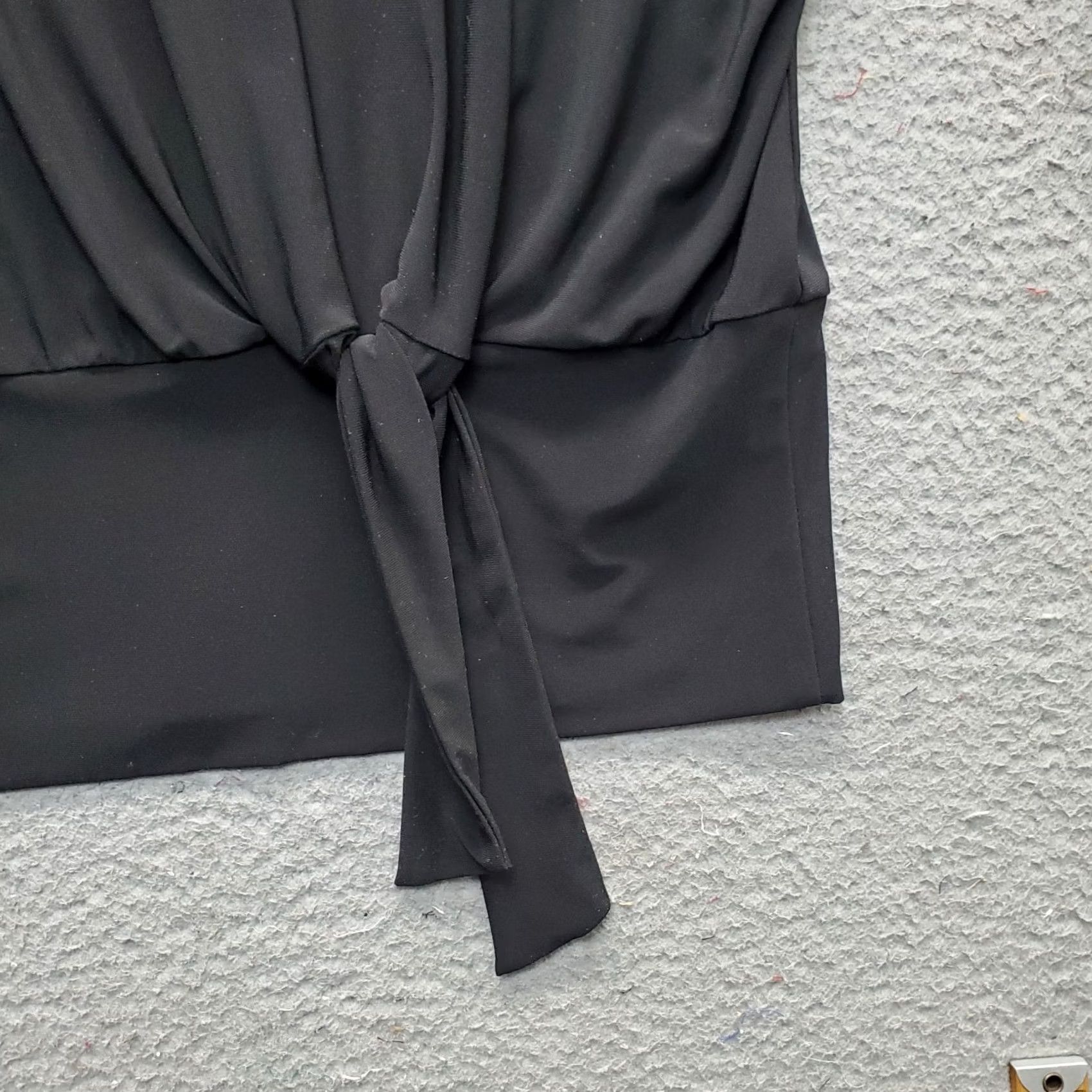 Joseph Ribkoff Joseph Ribkoff Blouse Womens 16 Black 3/4 Sleeve Round Neck Stretch Knot Hem Shirt Womens 16 Black 3/4 Sleeve Round Neck Knit Stretch Size XXL / US 16-18 / IT 52-54 - 5 Thumbnail