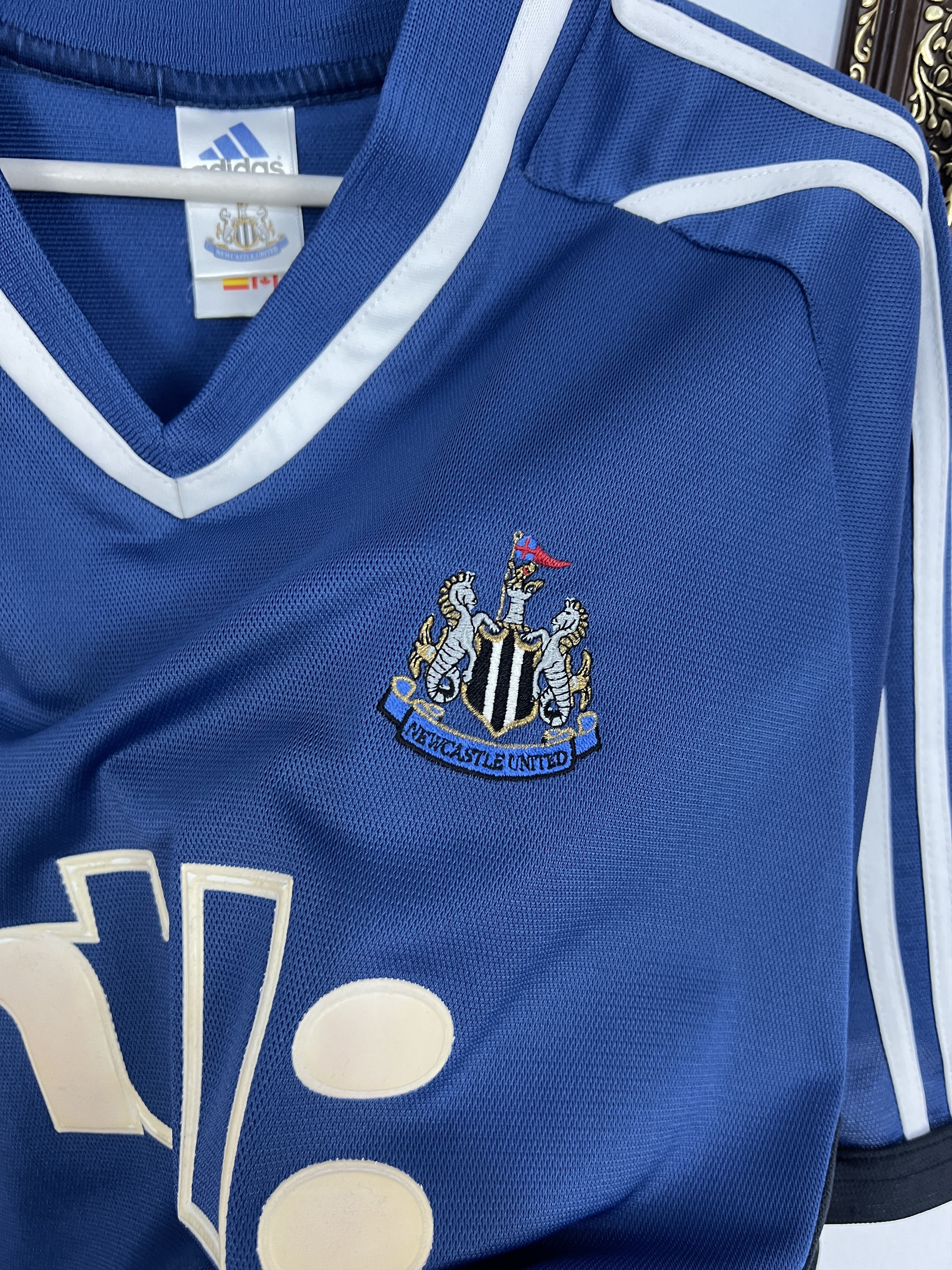 Adidas Newcastle Away football shirt 2001 Soccer Adidas Jersey Size US XXL / EU 58 / 5 - 4 Thumbnail