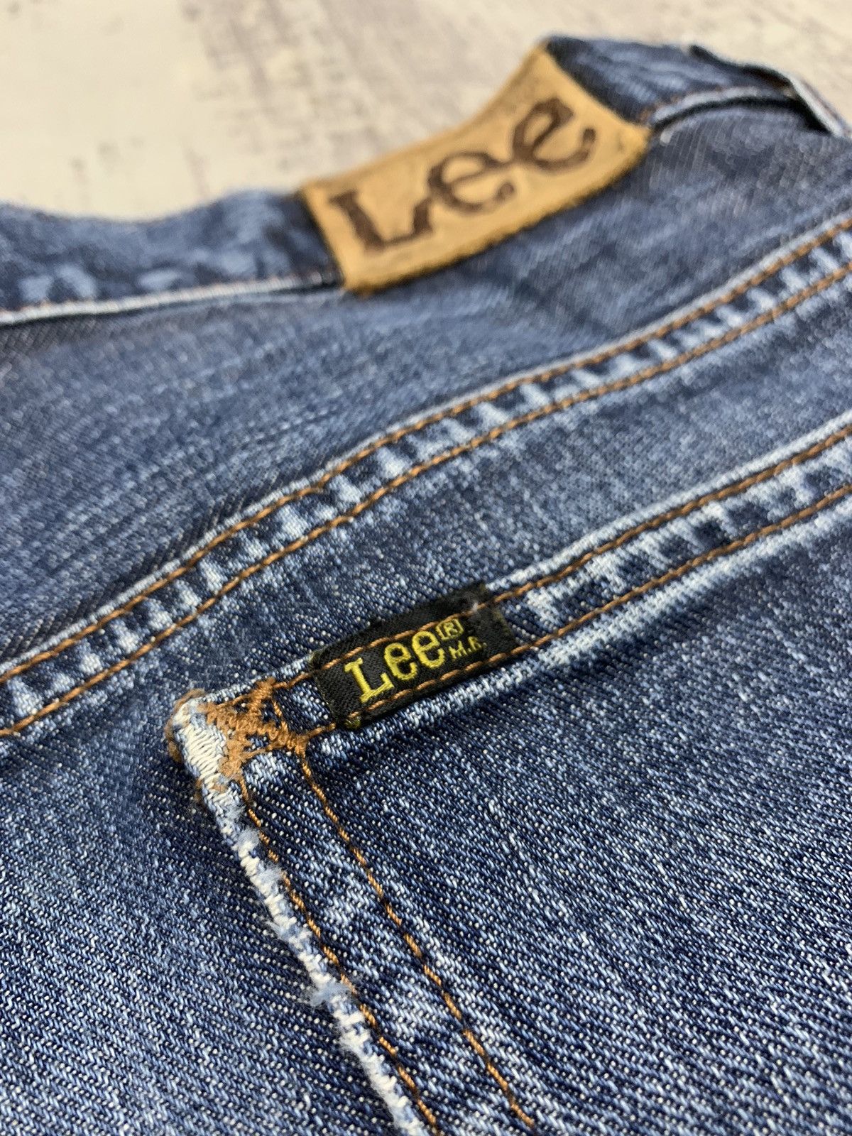 Japanese Brand Vintage Lee M.R. Indigo Blue Straight Fit Denim Pants Size US 31 - 16 Thumbnail