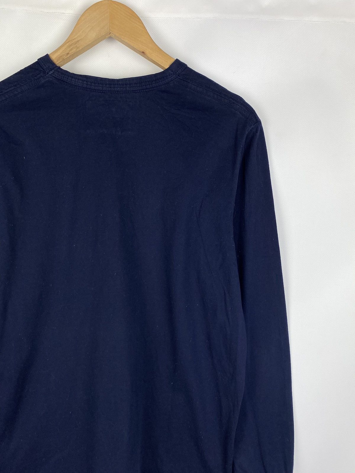 True Religion True Religion men’s long sleeve t shirt size L Size US L / EU 52-54 / 3 - 17 Thumbnail