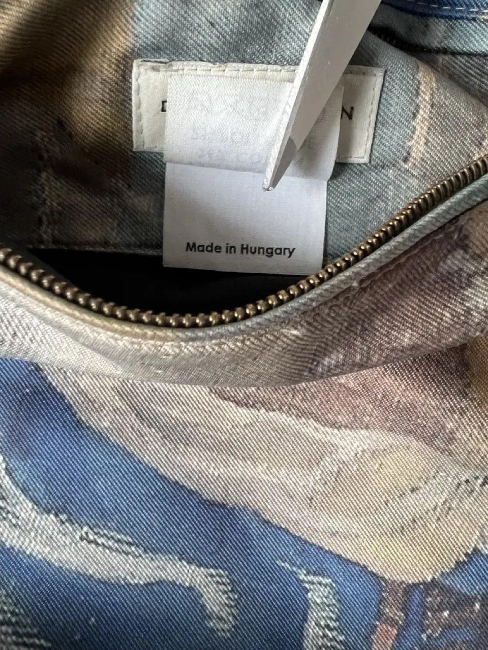 Dries Van Noten Dries Van Noten SS17 men's tapestry bomber Size US M / EU 48-50 / 2 - 7 Thumbnail