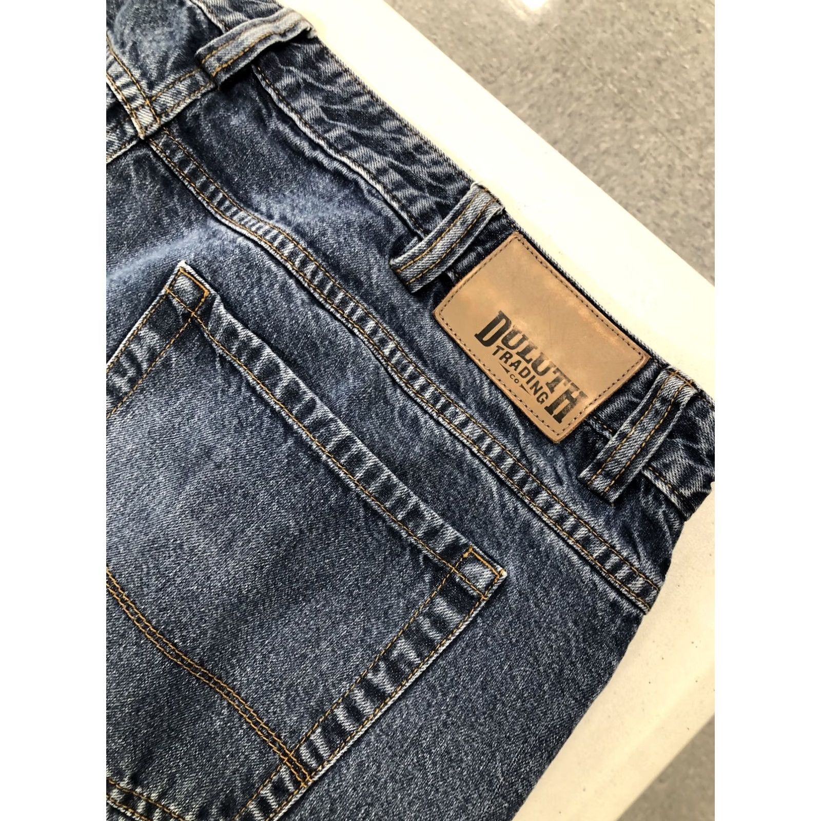 CO Duluth Denim Jeans Mens 42x28.5 Med Wash Regular Belt Loops 5-Pocket Straight Cotton Spandex Relaxed Blue Size US 42 / EU 58 - 2 Thumbnail