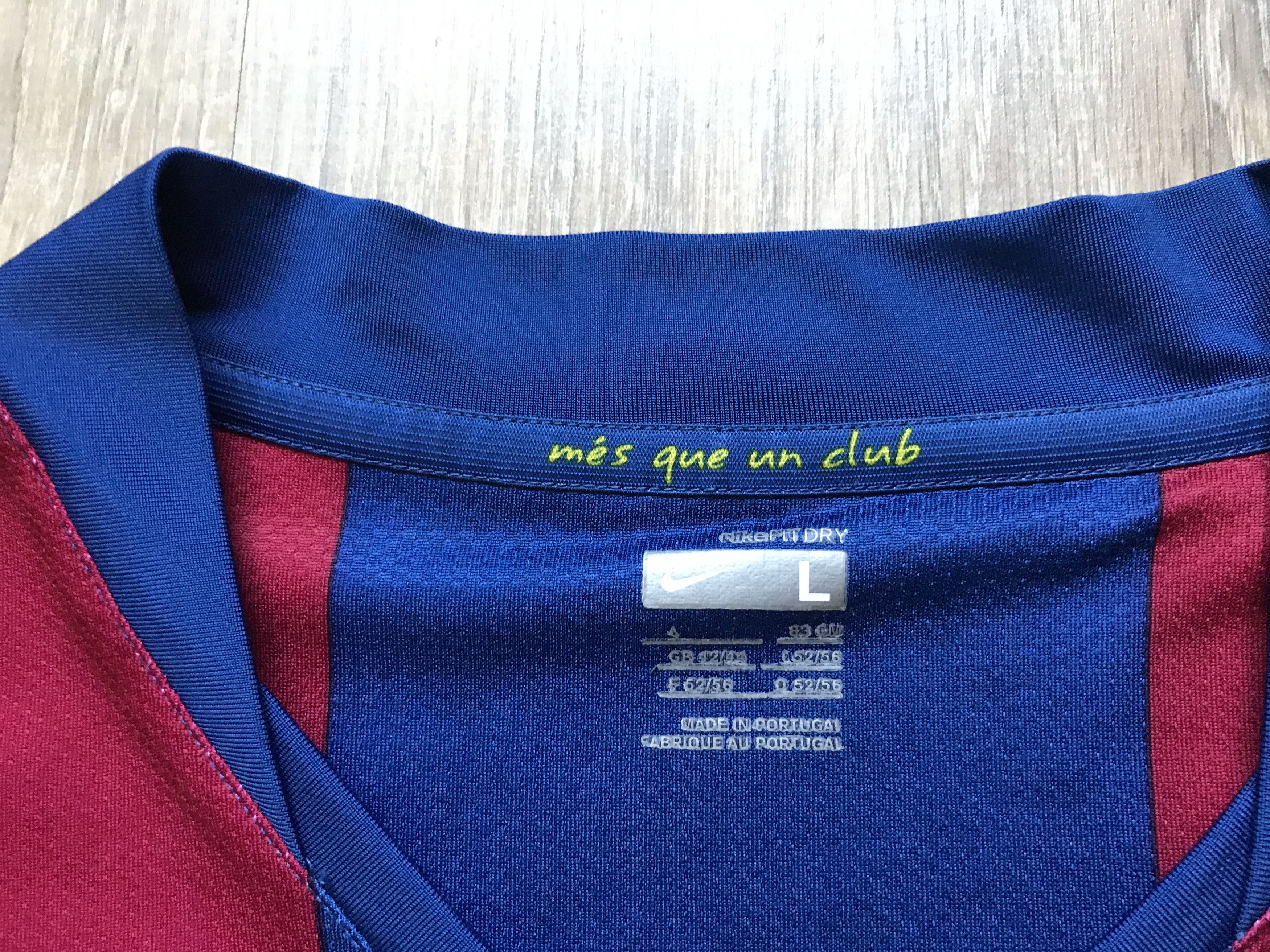 Nike Vintage Nike Barcelona Home Shirt 2007 Size US L / EU 52-54 / 3 - 8 Thumbnail
