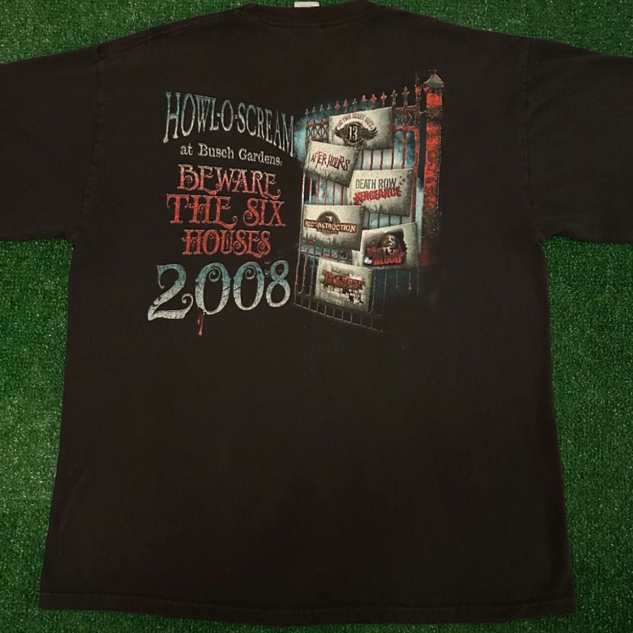 Twins VINTAGE Raven Twins Howl O Scream Horror Nights 2008 VTG Shirt L Busch Gardens Men Black Shirt Horror 90s Mens Size US L / EU 52-54 / 3 - 2 Thumbnail