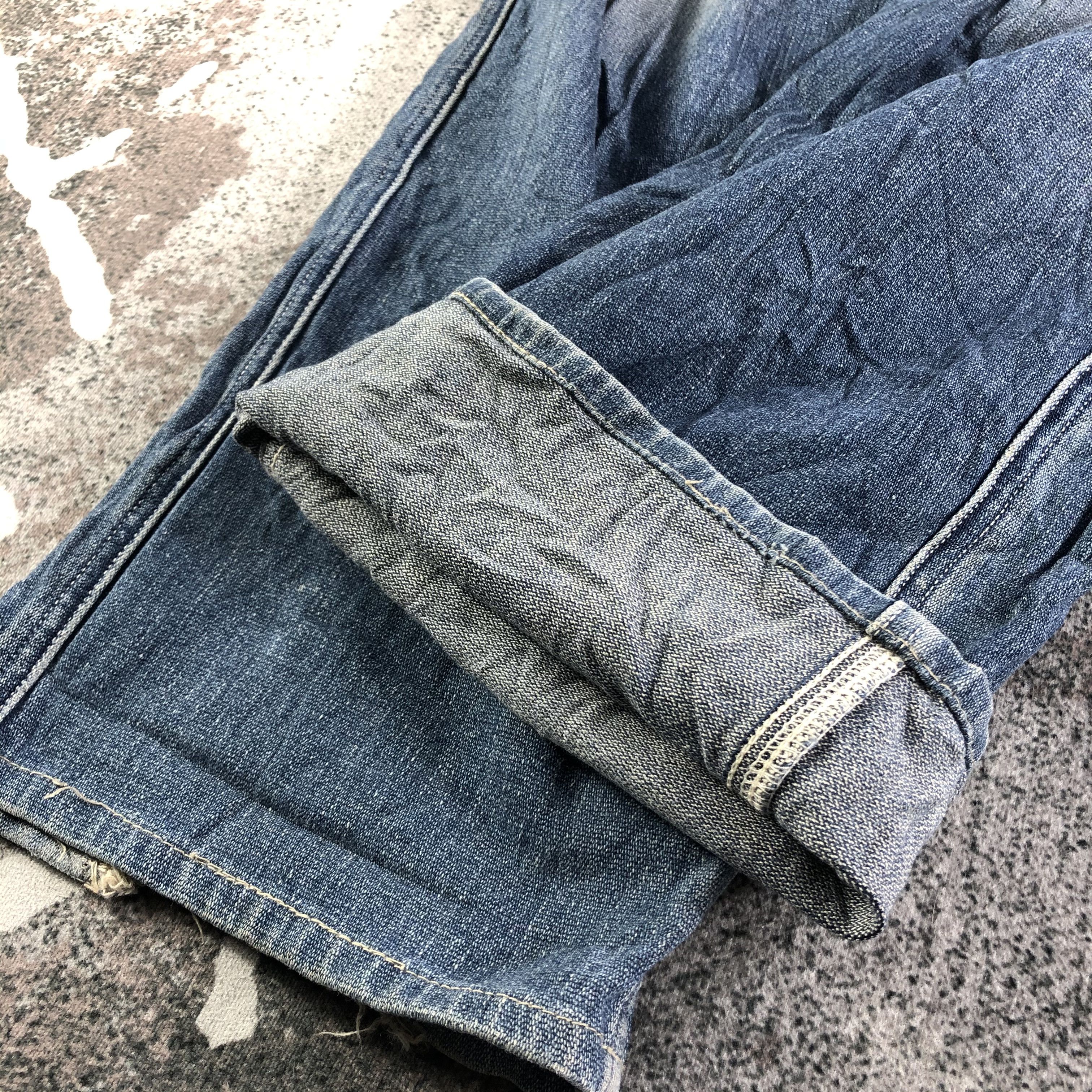 Levi's Vintage Levis 503 Cargo Denim Ripped Jeans KJ3077 Size US 34 / EU 50 - 7 Thumbnail