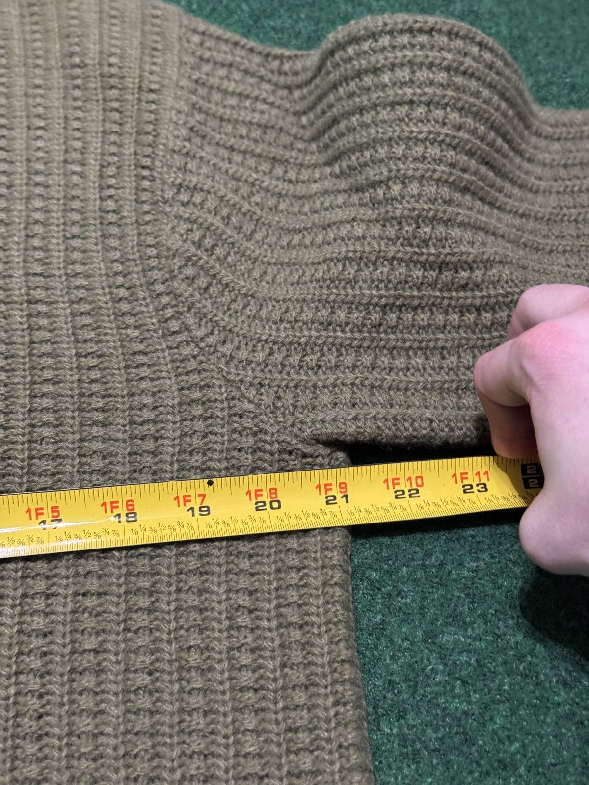 Vintage Campus Bulky Knit Oliver Green V Neck Lambs wool Sweater Size US M / EU 48-50 / 2 - 5 Thumbnail