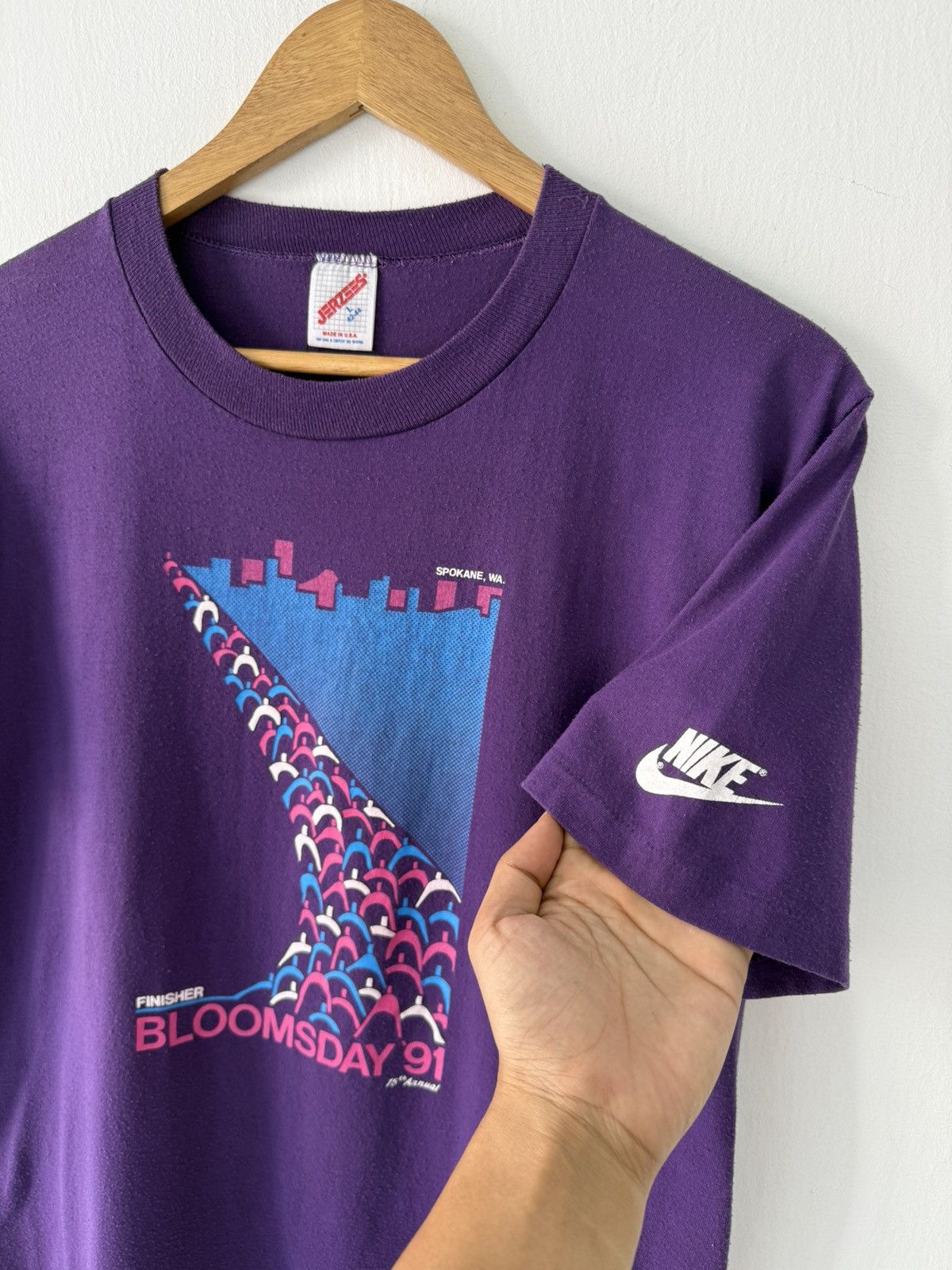 Nike 90’s Nike Bloomsday. Size US L / EU 52-54 / 3 - 5 Thumbnail