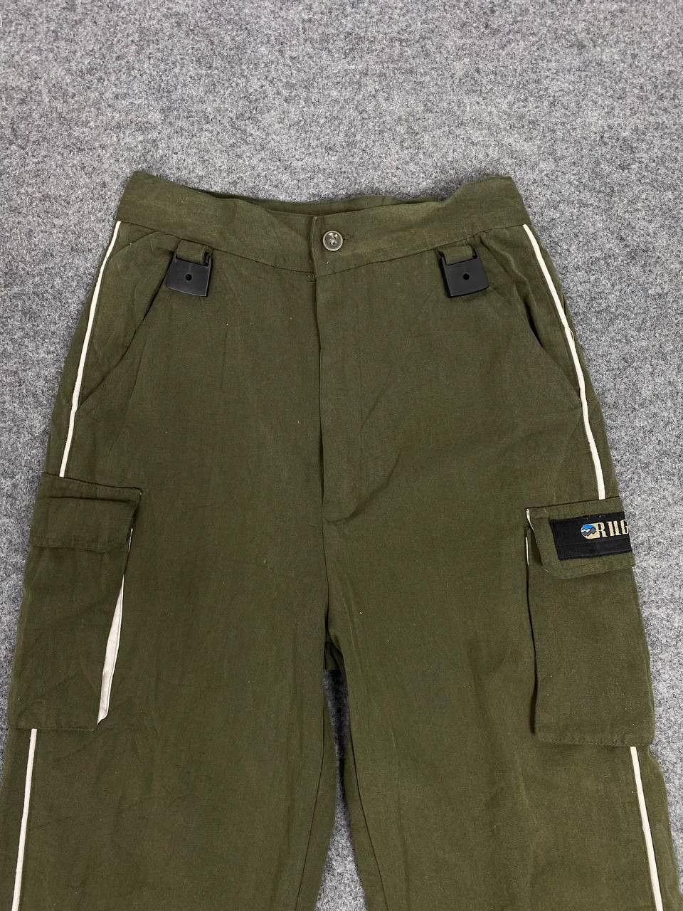 Japanese Brand vintage japanese brand high waist cargo pants Size US 27 - 6 Thumbnail