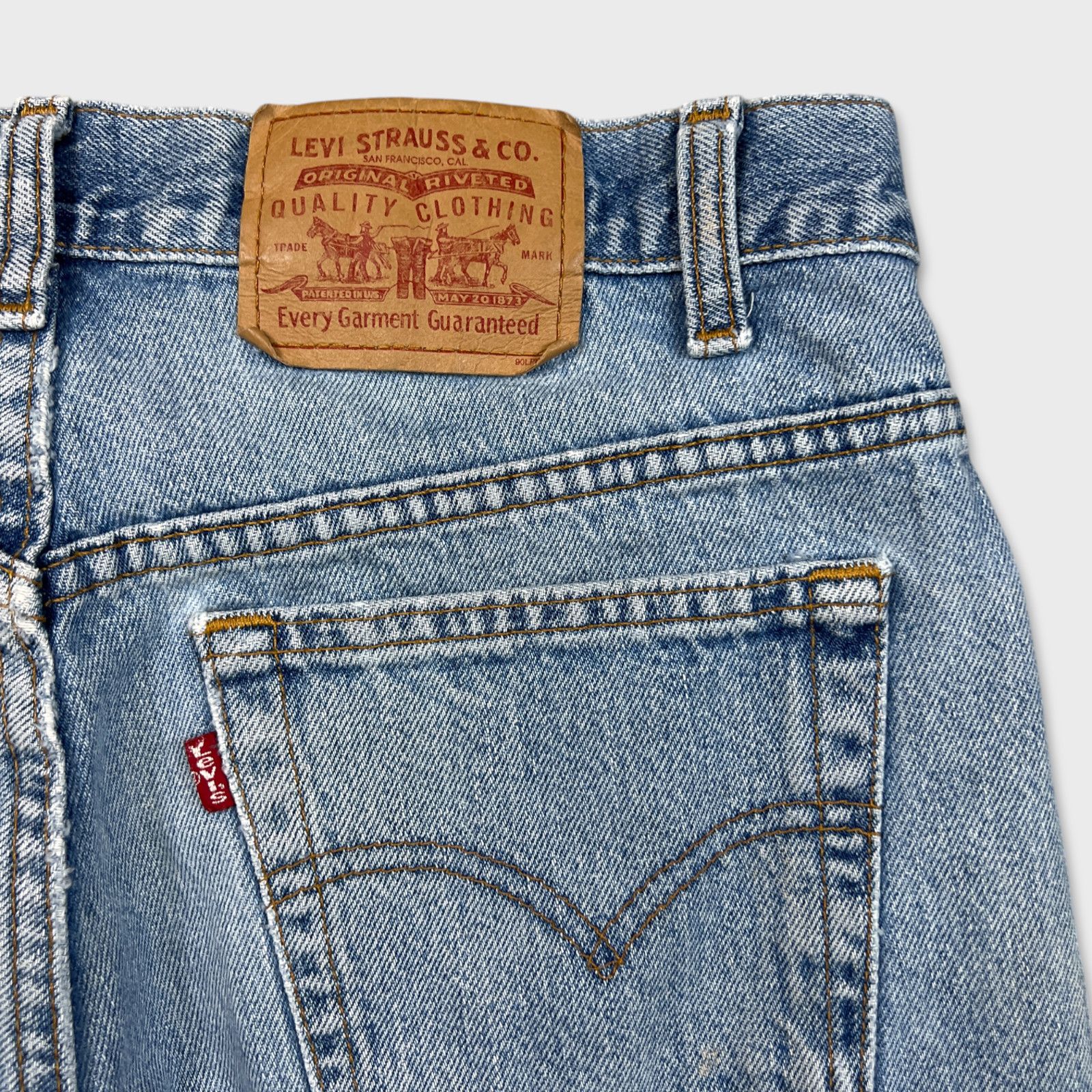 Levi's × Vintage VTG Levi's 528 Jeans 33x32 Metro Fit Distressed 90s Denim Size US 32 / EU 48 - 8 Thumbnail