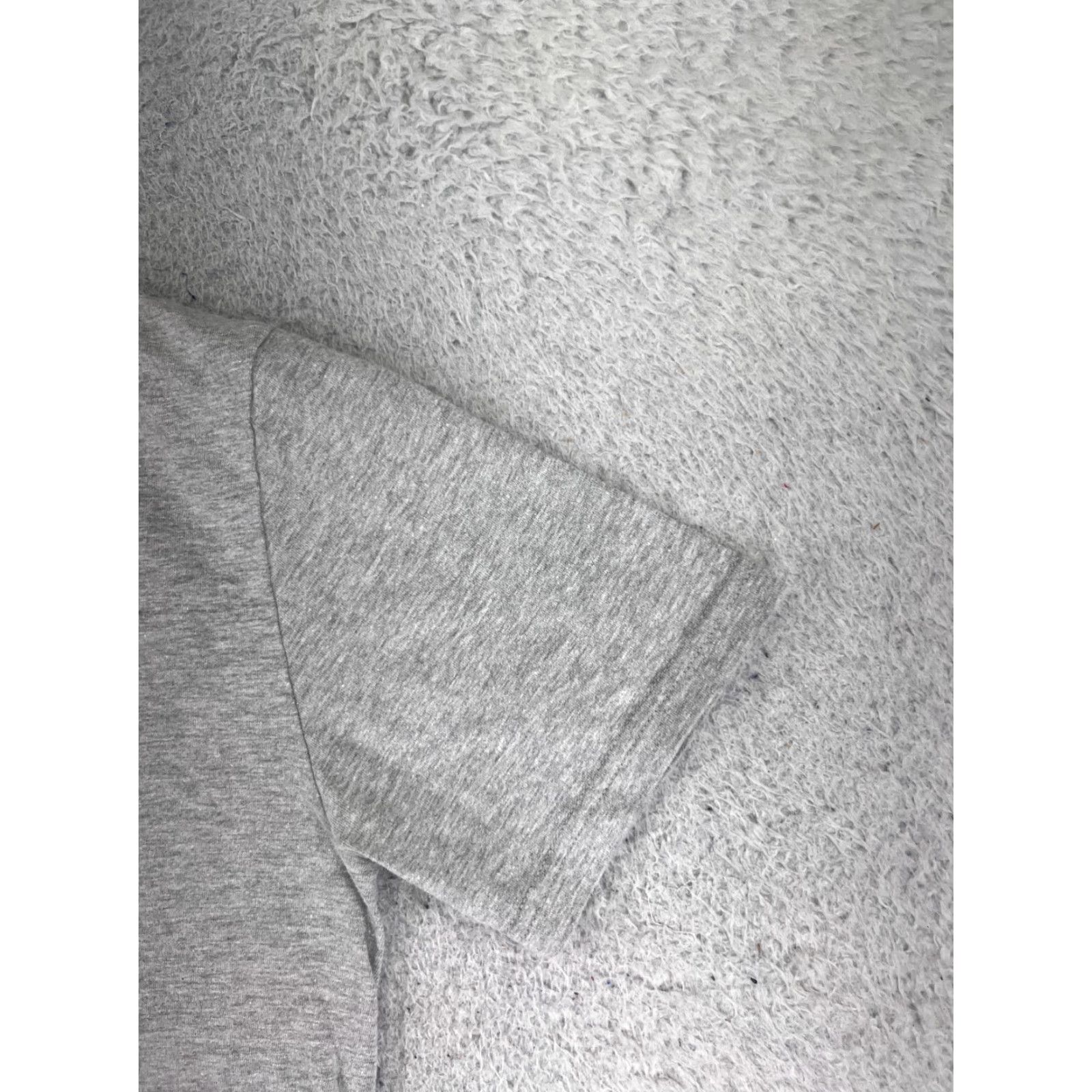 The North Face VINTAGE (no, it's not vintage) The North Face Shirt Men Small Gray Short Sleeve Crew Neck Cotton Blend Size US S / EU 44-46 / 1 - 2 Thumbnail