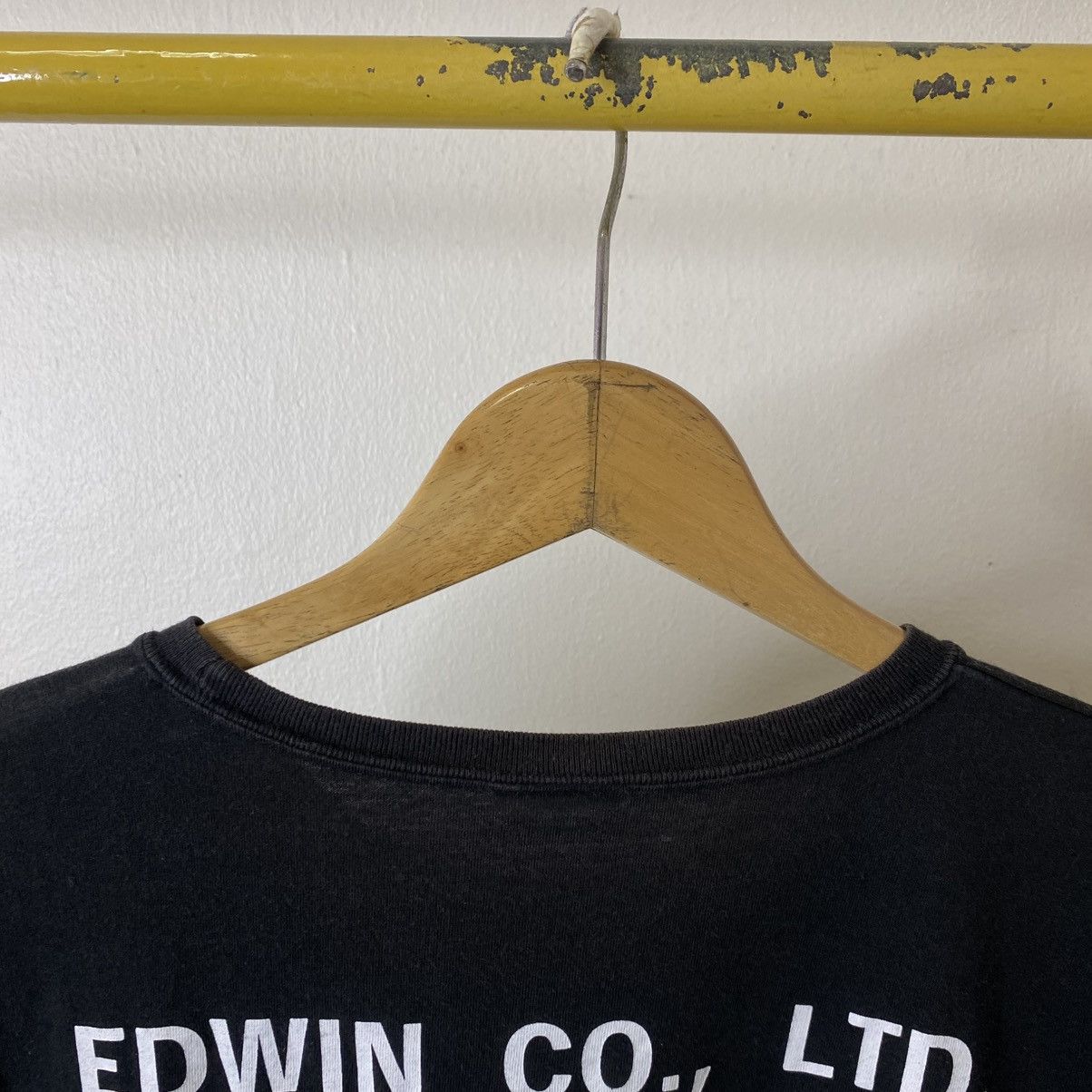 Edwin Vintage 2000s Edwin Jeans Exclusive T Shirt Size US M / EU 48-50 / 2 - 11 Thumbnail