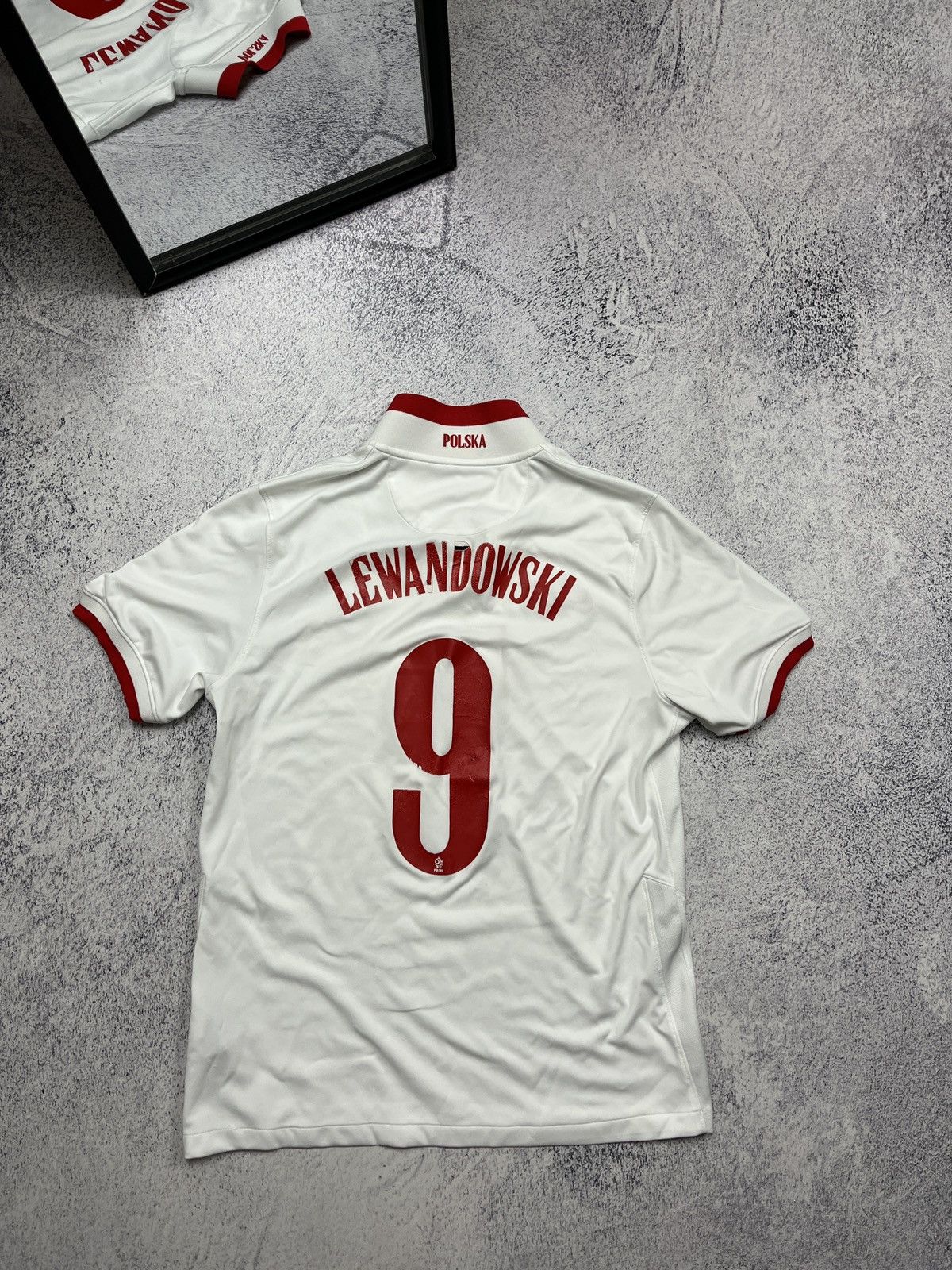 Nike Nike Poland Home Soccer Jersey Lewandowski #9 Euro 2020 Rare Size US L / EU 52-54 / 3 - 16 Thumbnail