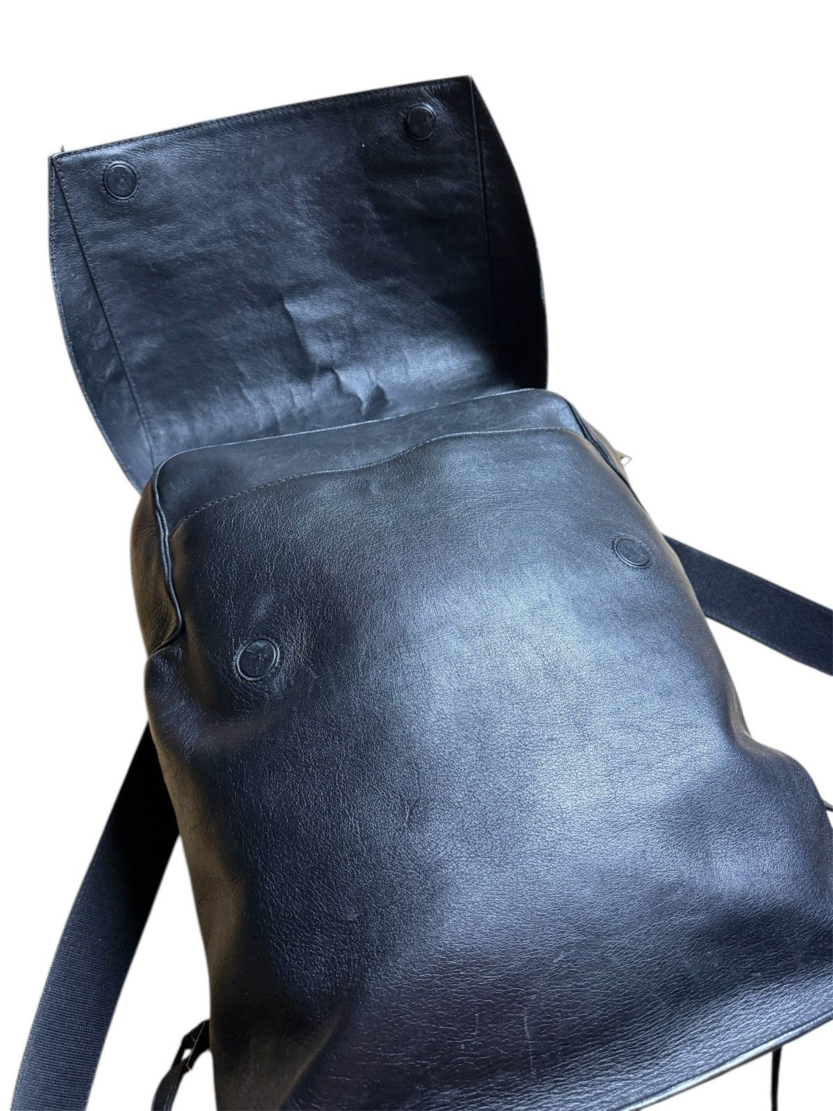 Balenciaga F/W17 Perforated Leather Backpack Size ONE SIZE - 2 Thumbnail
