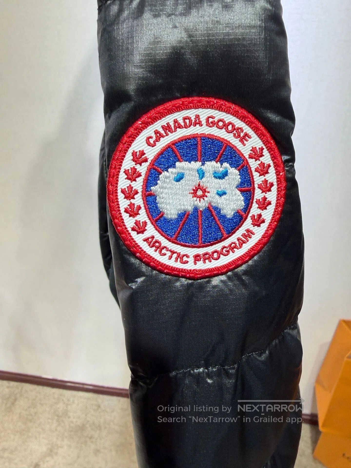 Canada Goose Canada Goose Hybridge Black Down Jacket. Size US L / EU 52-54 / 3 - 5 Thumbnail