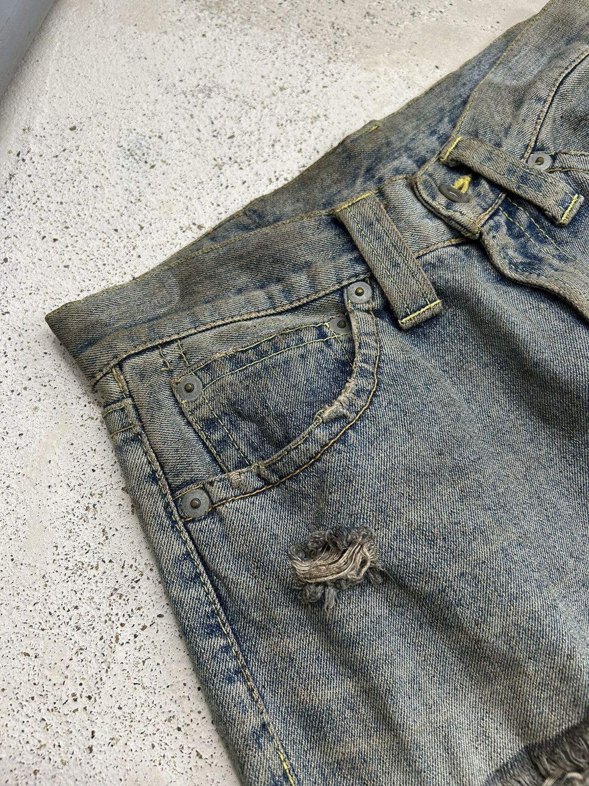 GOSTAR DE FUGA Co and Lu Japan Unisex Dirty Mud Washed Distressed Worn Size US 28 / EU 44 - 9 Thumbnail
