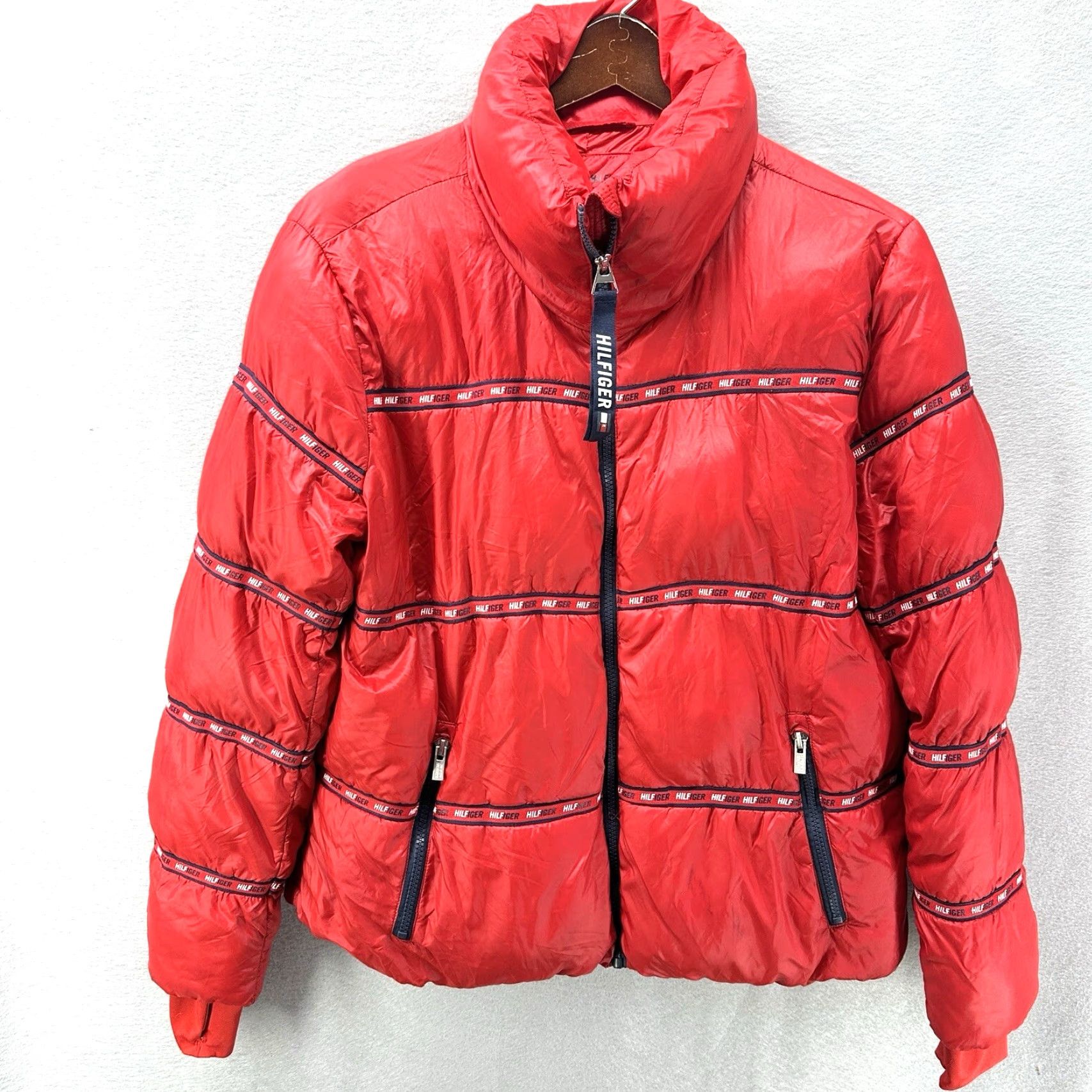 Tommy Hilfiger VINTAGE Tommy Hilfiger Jacket Womens L Red Puffer Coat Logo Quilted Short Sleeve Full Zip Insulated Adjustable Casual Read SHIPPINg Size L / US 10 / IT 46 - 2 Thumbnail