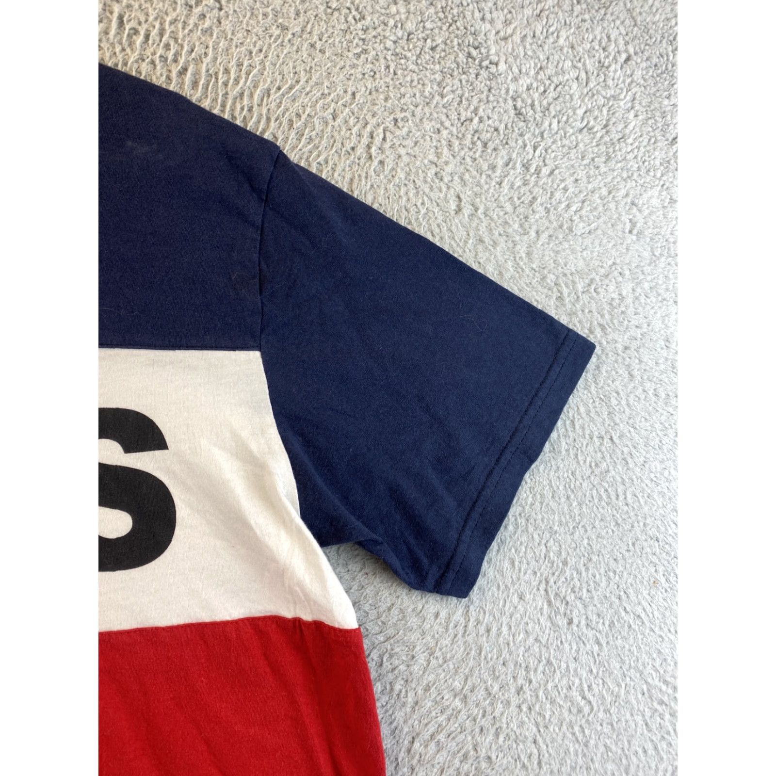 Vintage Paris Shirt Womens mens Large Red White Blue Short Sleeve France / 91-57 Size L / US 10 / IT 46 - 5 Thumbnail