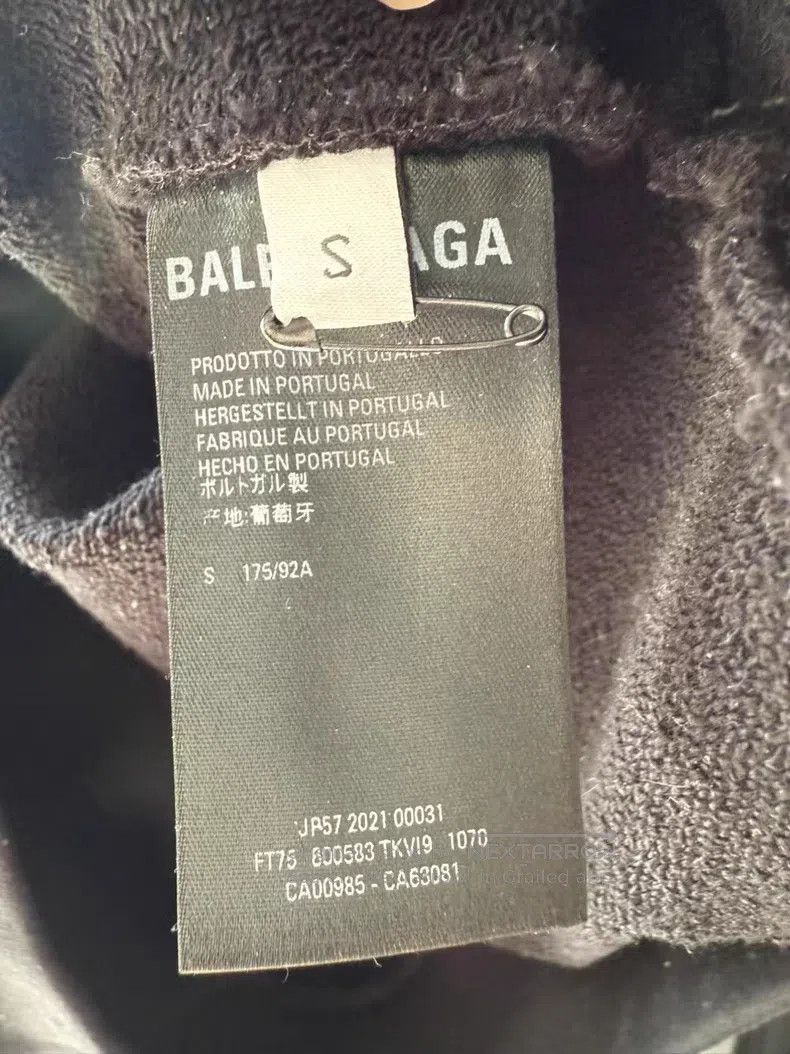 Balenciaga Balenciaga Embroidered Coke Hoodie Size US S / EU 44-46 / 1 - 5 Thumbnail