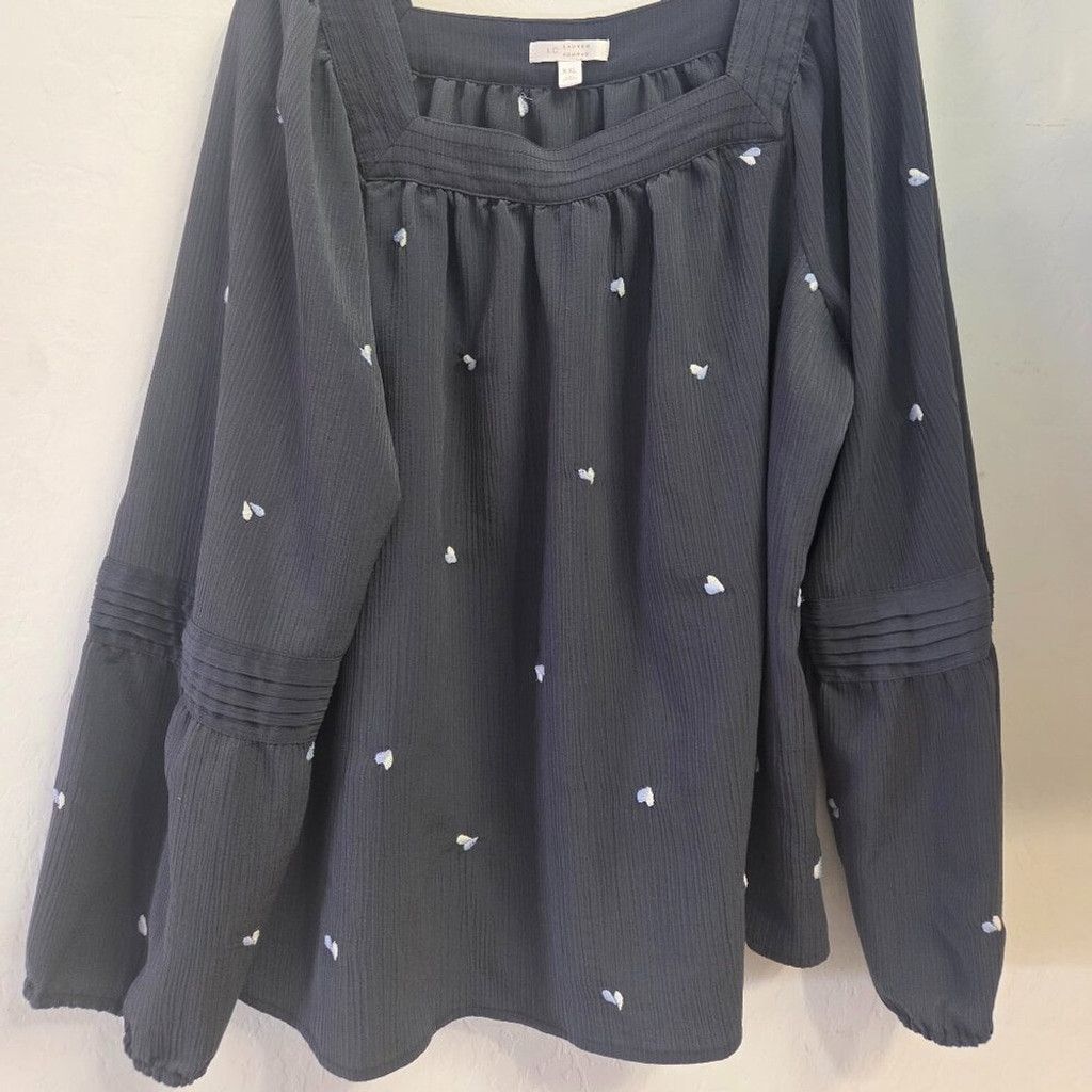 Lauren Conrad Lauren Conrad Blouse Blue W/Hearts Long Sleeve XXL Flowy Size XXL / US 16-18 / IT 52-54 - 1 Thumbnail