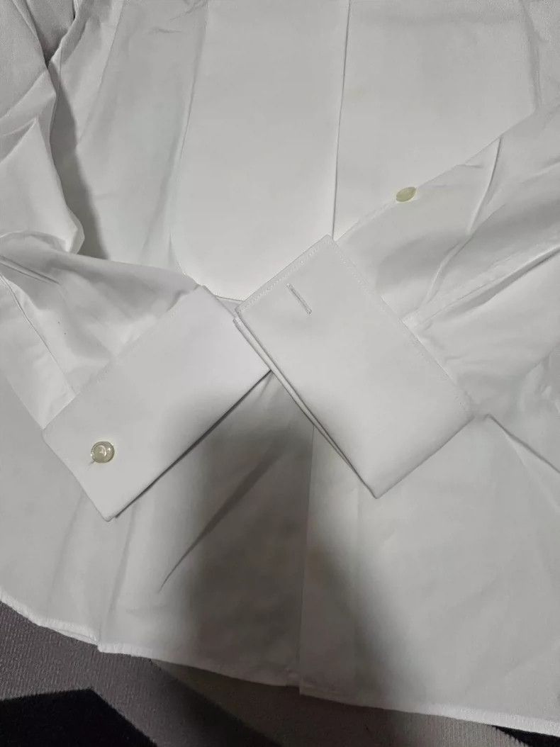 Givenchy Givenchy Shirt, classic business formal wear, slim-fit shi Size US L / EU 52-54 / 3 - 4 Thumbnail