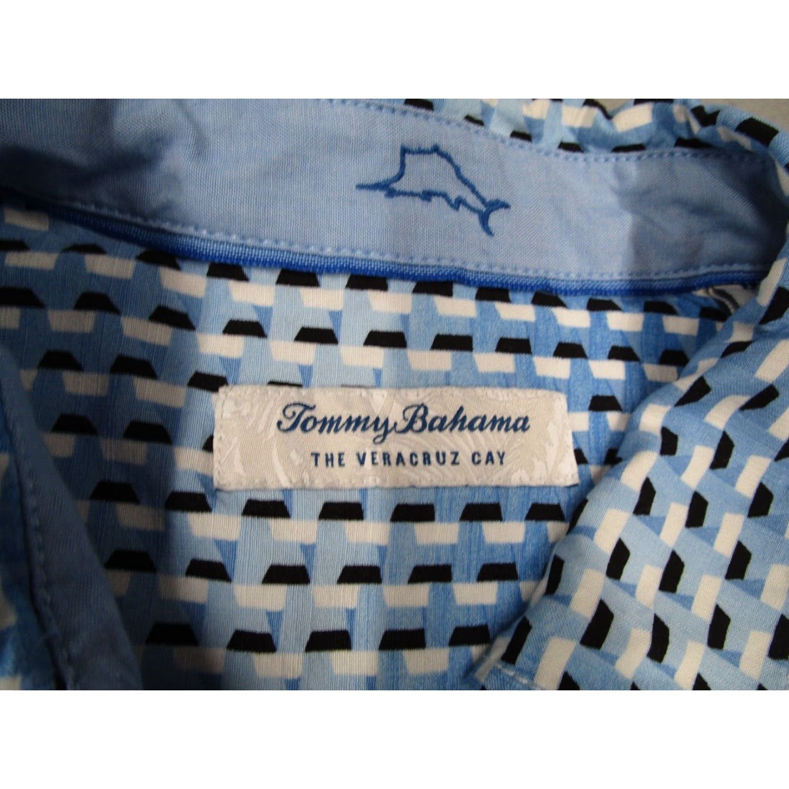 Tommy Bahama VINTAGE Tommy Bahama Shirt Men Medium Blue Veracruz Cay Hawaiian Short Sleeve Collared Button-Up Tropical Beach Casual Size US M / EU 48-50 / 2 - 3 Thumbnail