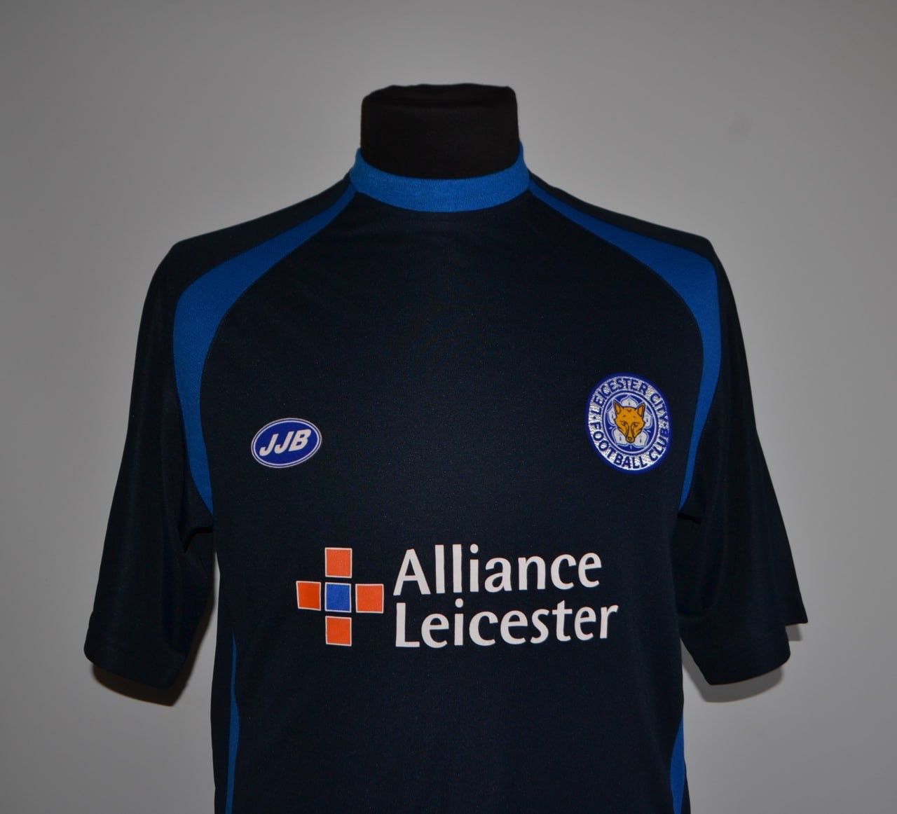 Other LEICESTER CITY FOOTBALL 2006 T-shirt JJB ALLIANCE& LEICESTER Size US L / EU 52-54 / 3 - 2 Thumbnail