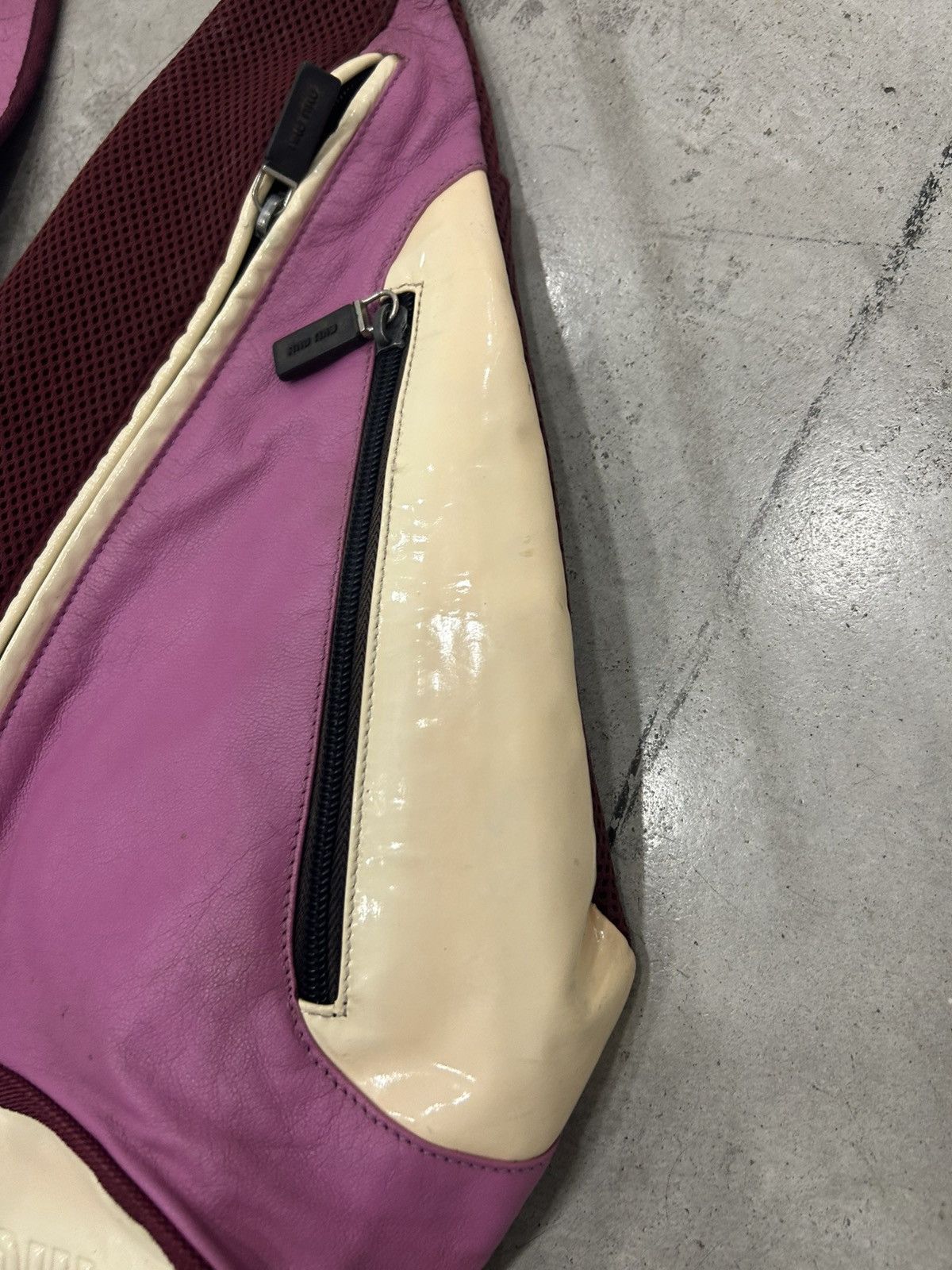 Miu Miu Miu Miu 1999 / Backpack / Teardrop / Sling Bag Pink & White Size ONE SIZE - 4 Thumbnail