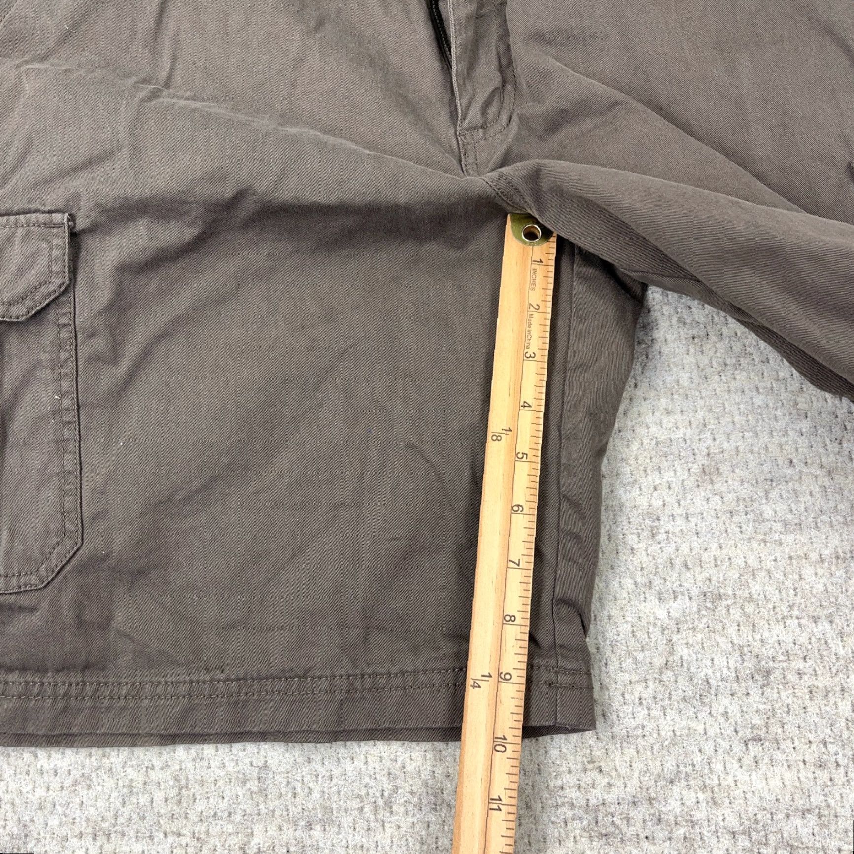 Vintage Columbia Cargo Shorts Men 40 Brown Hiking Outdoor Camping Columba Cargo Short Mens 40 Brown Size US 40 / EU 56 - 6 Thumbnail