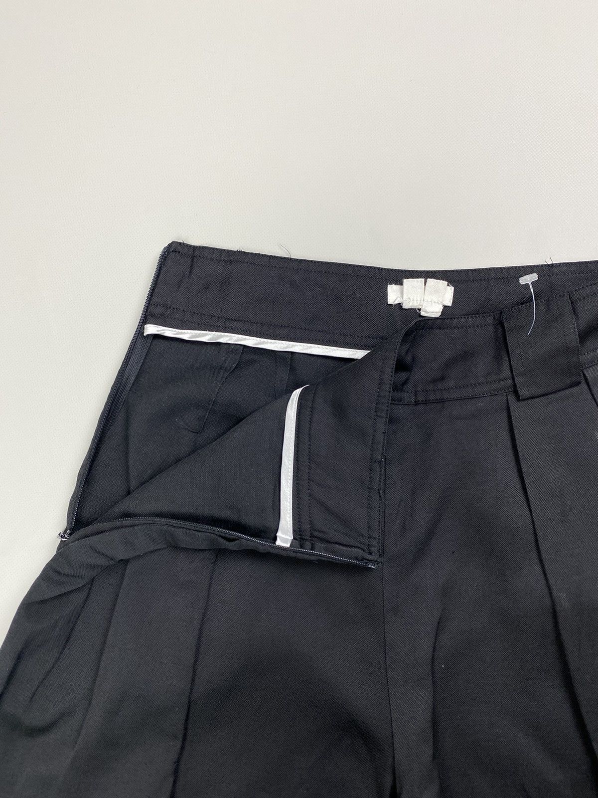 Helmut Lang Helmut Lang ladies wide leg cropped pants trousers Size 26" / US 2 / IT 38 - 15 Thumbnail
